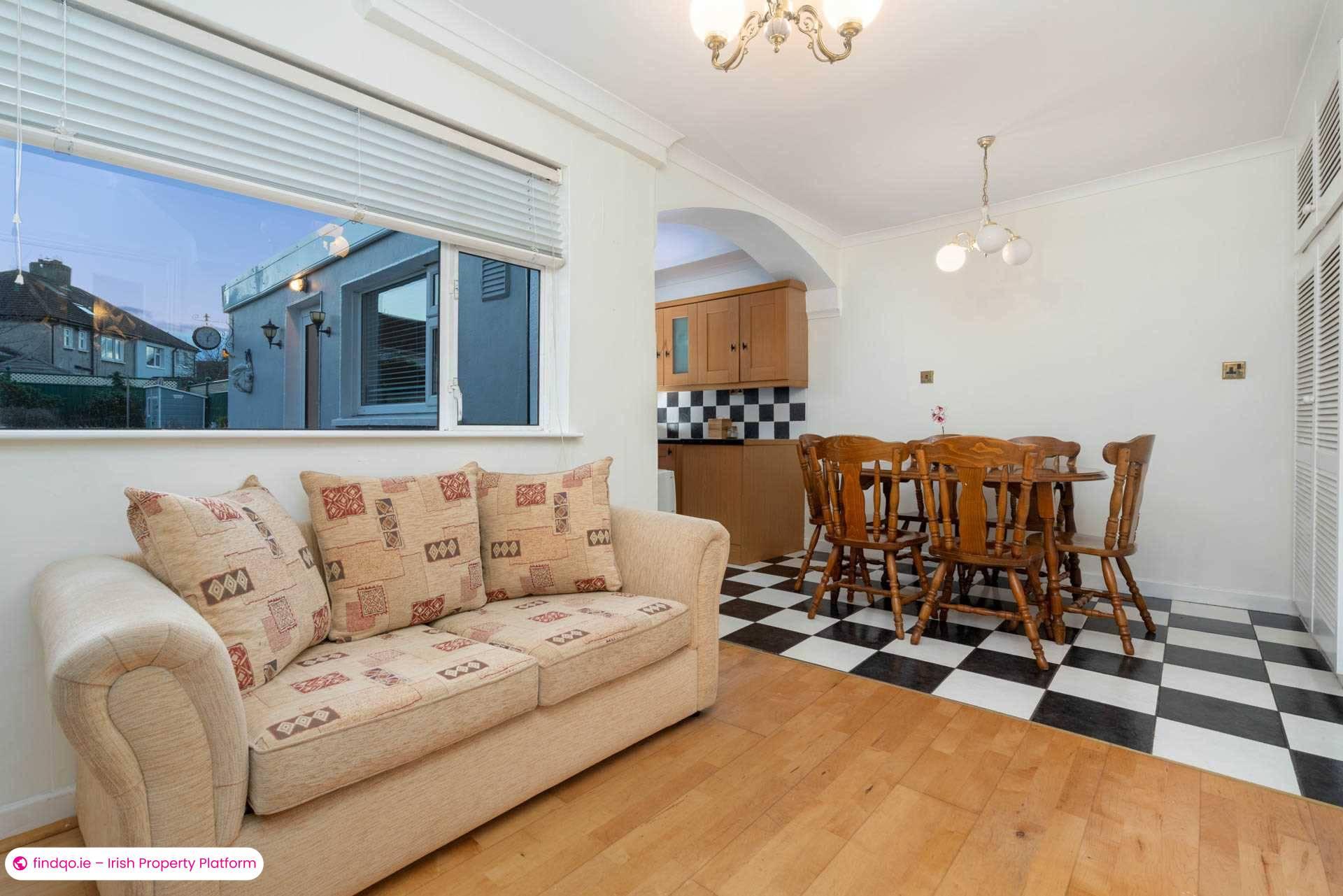 Semi-detached house for Sale in Dublin 12