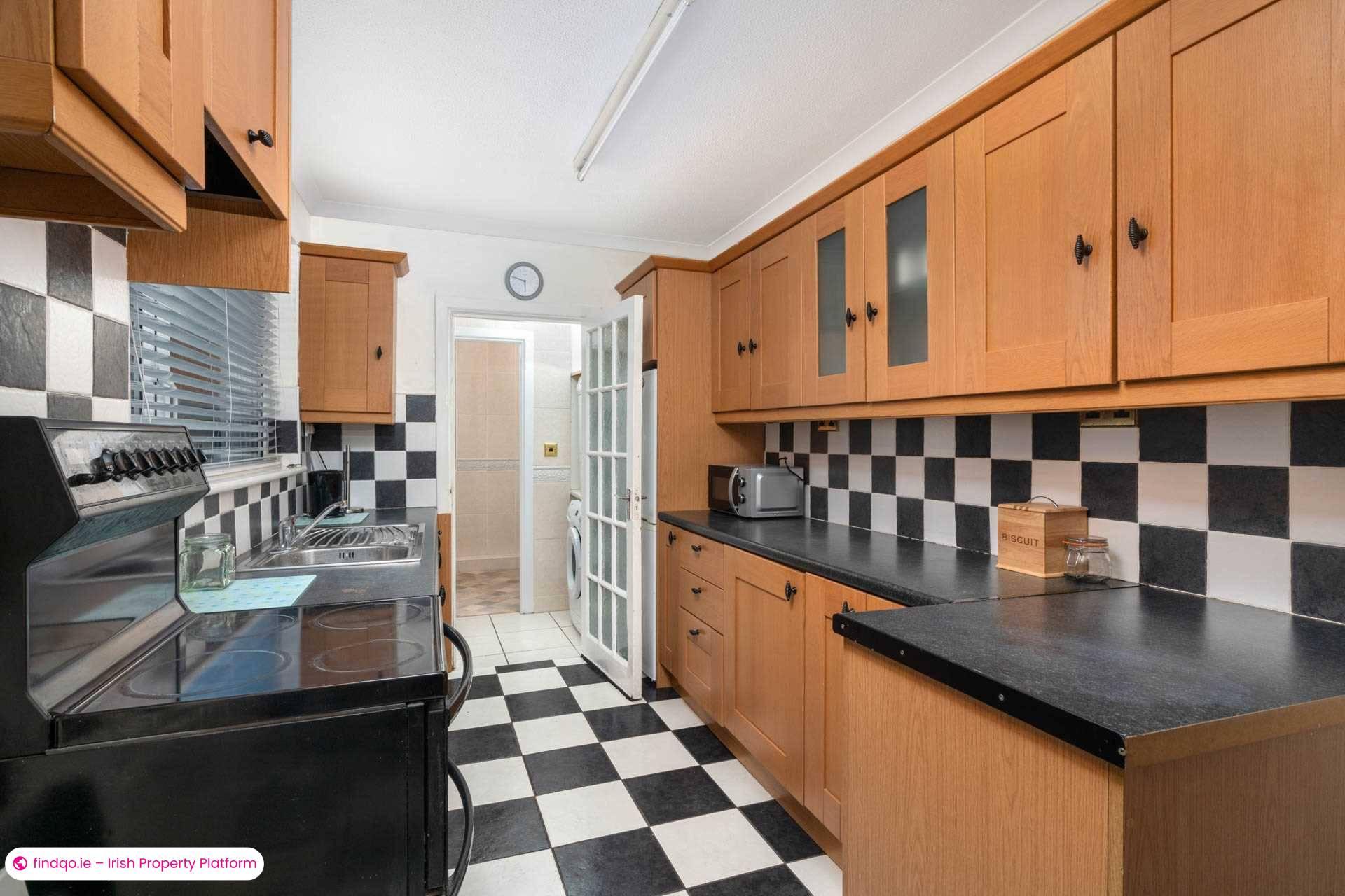 Semi-detached house for Sale in Dublin 12