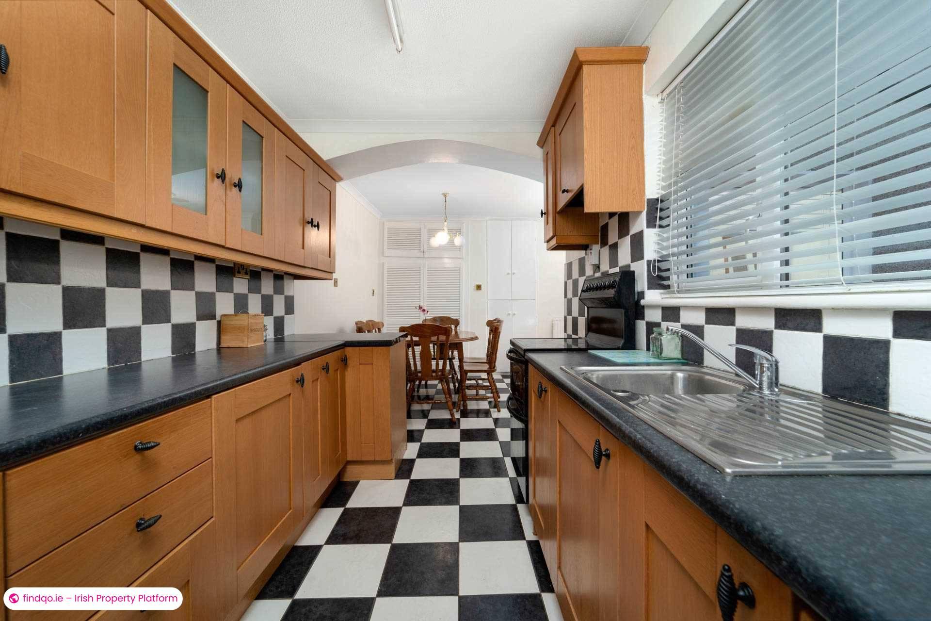 Semi-detached house for Sale in Dublin 12