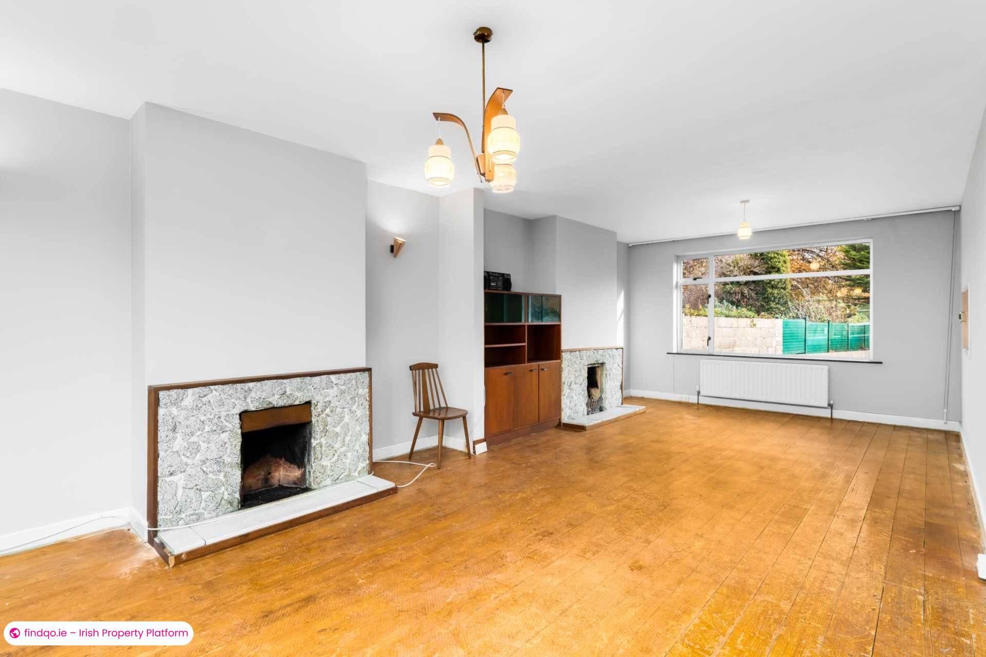 Semi-detached house for Sale in Dublin 16