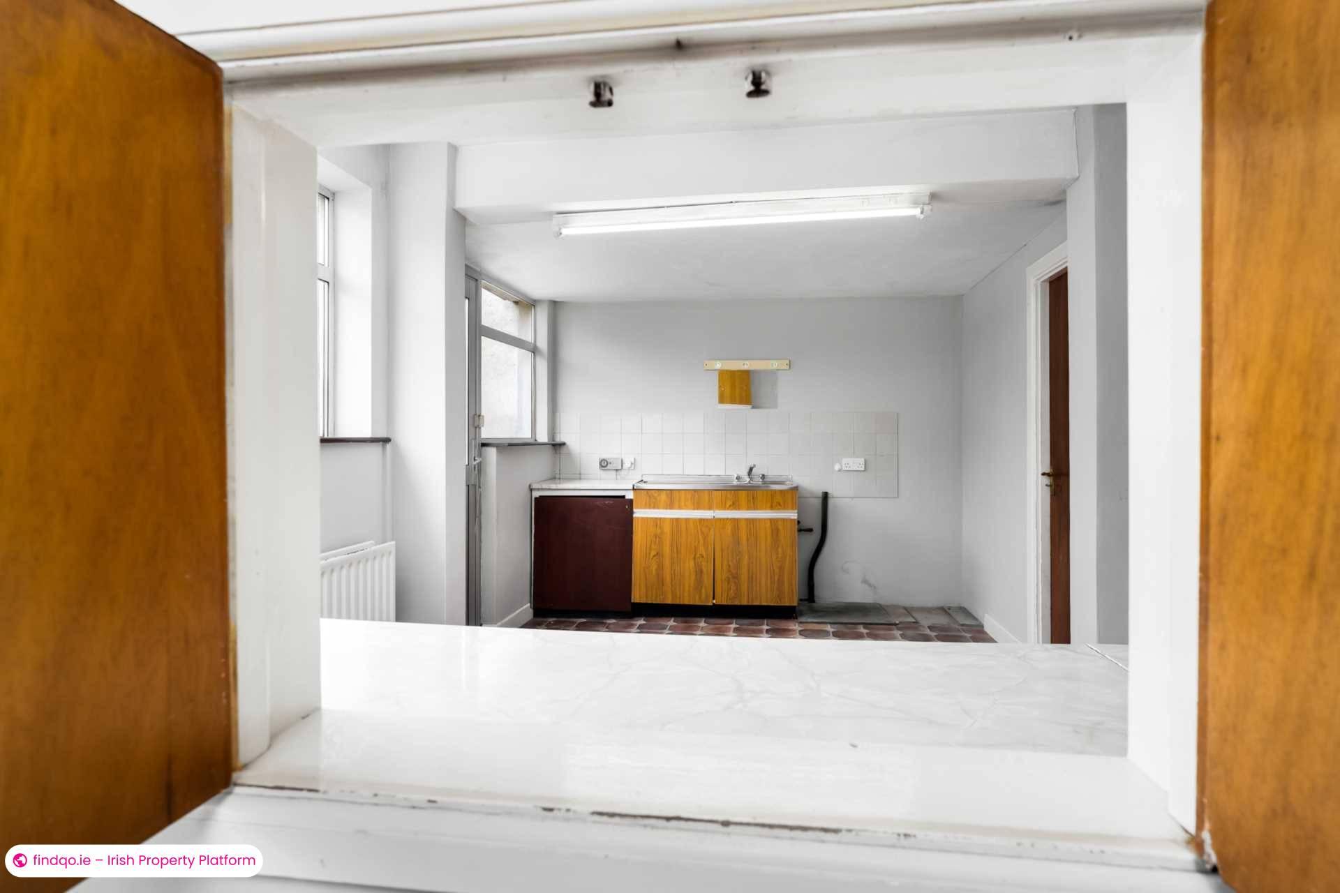 Semi-detached house for Sale in Dublin 16