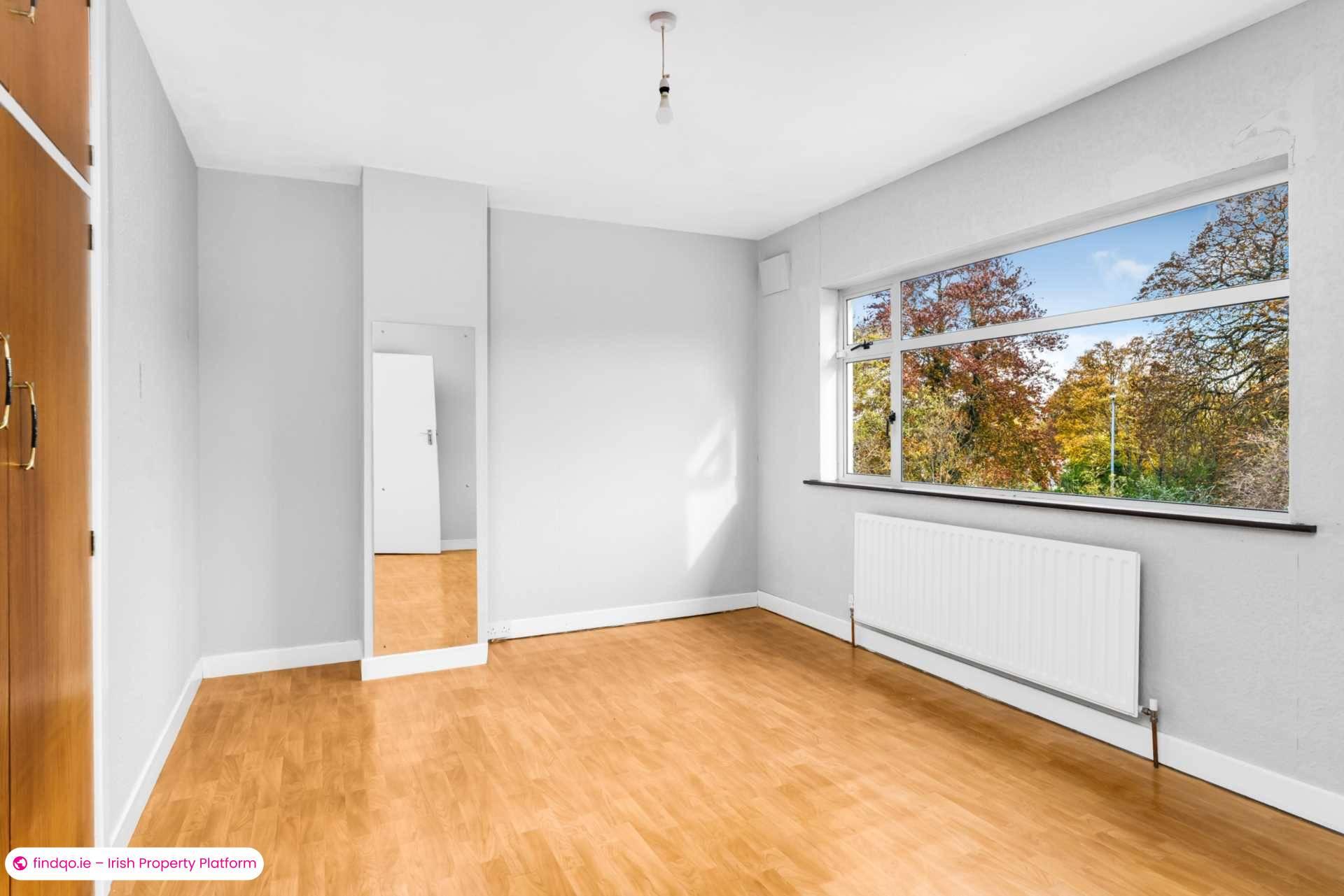 Semi-detached house for Sale in Dublin 16