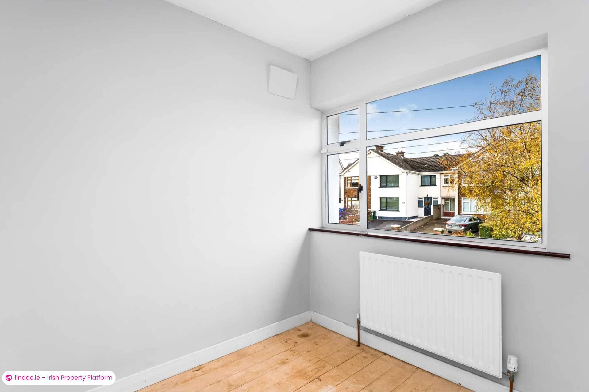 Semi-detached house for Sale in Dublin 16