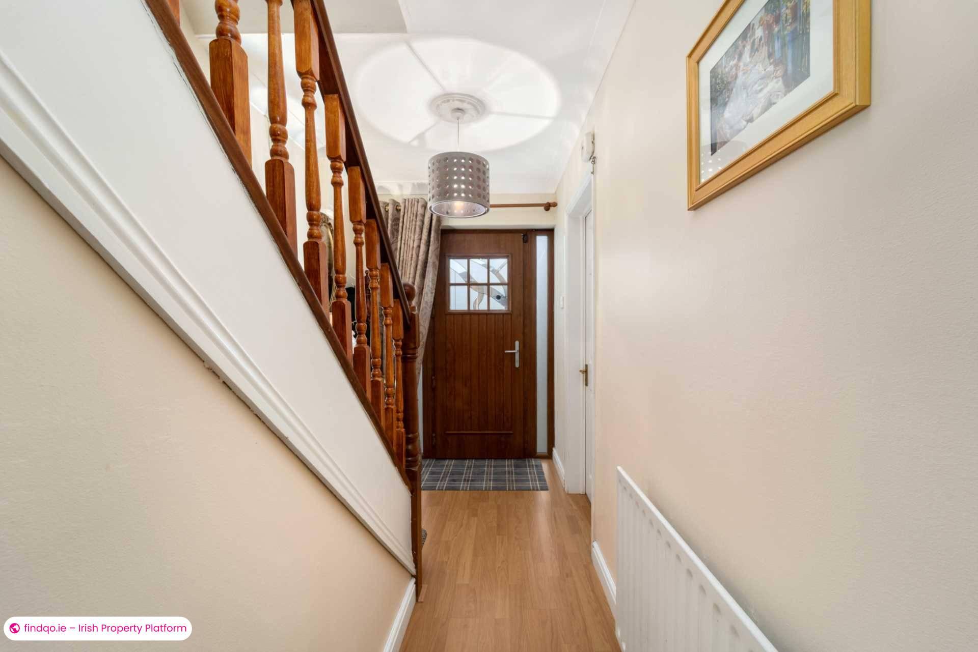 Semi-detached house for Sale in Dublin 18
