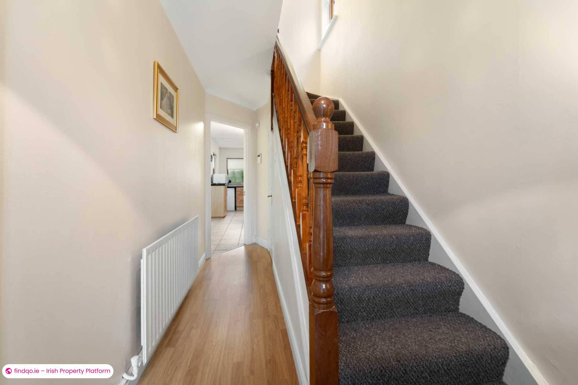 Semi-detached house for Sale in Dublin 18