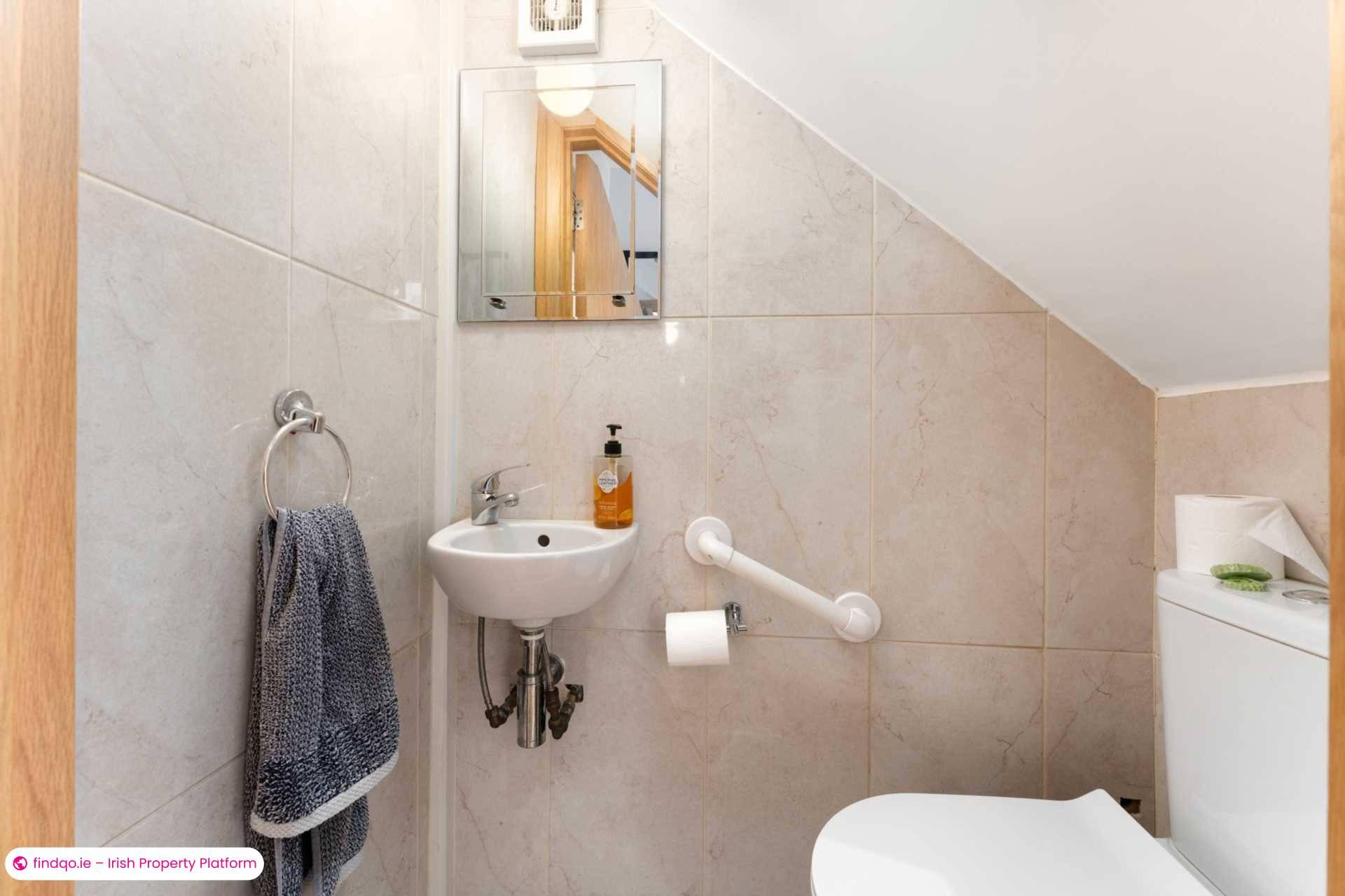 End of terrace house for Sale in Dublin 14