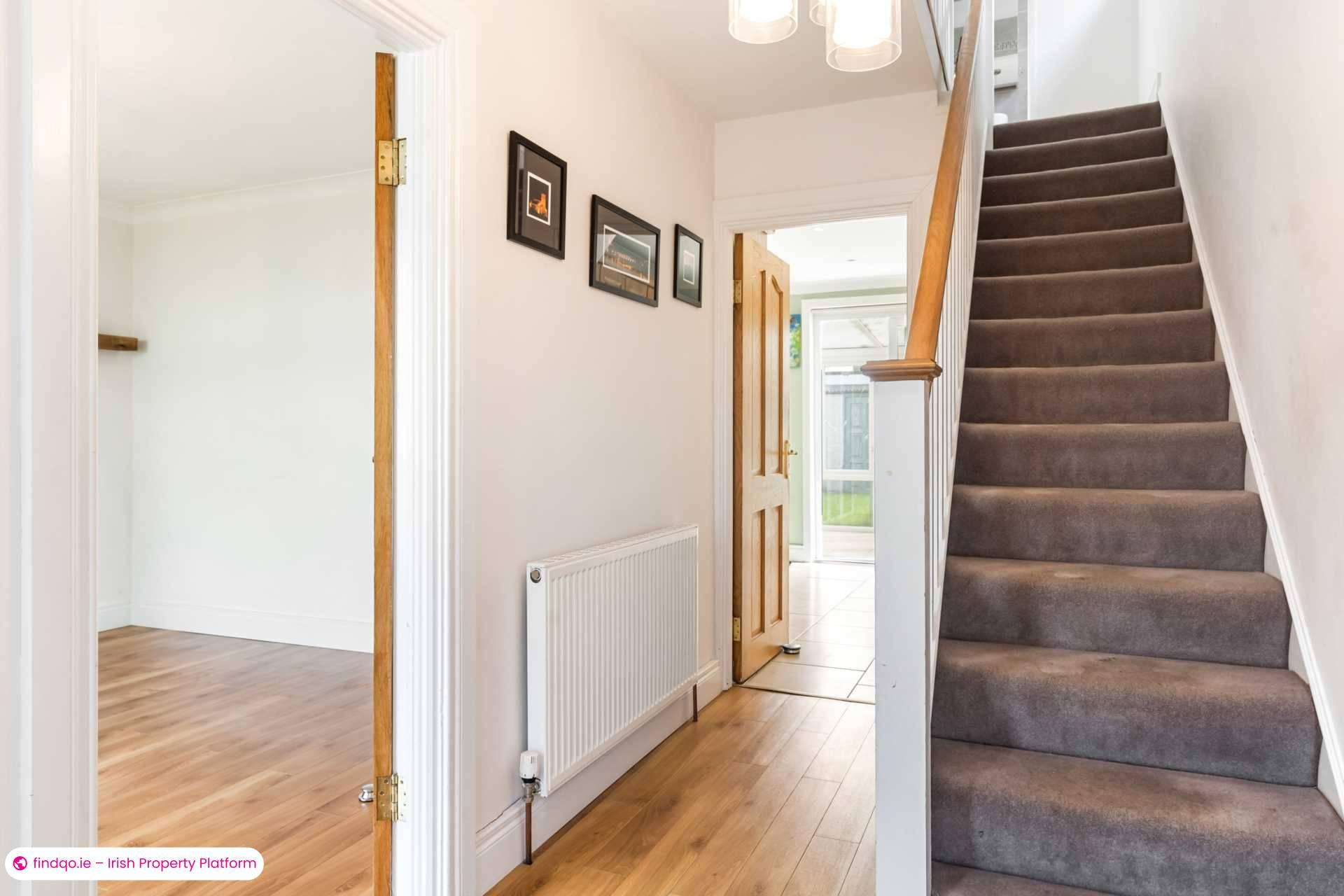 Semi-detached house for Sale in Dublin 24