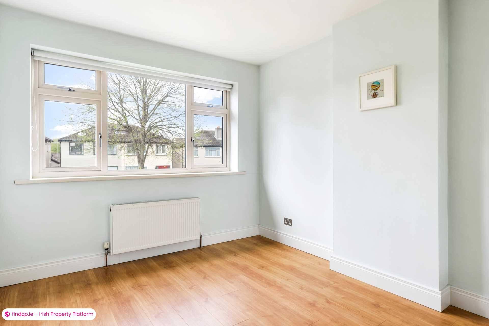 Semi-detached house for Sale in Dublin 24