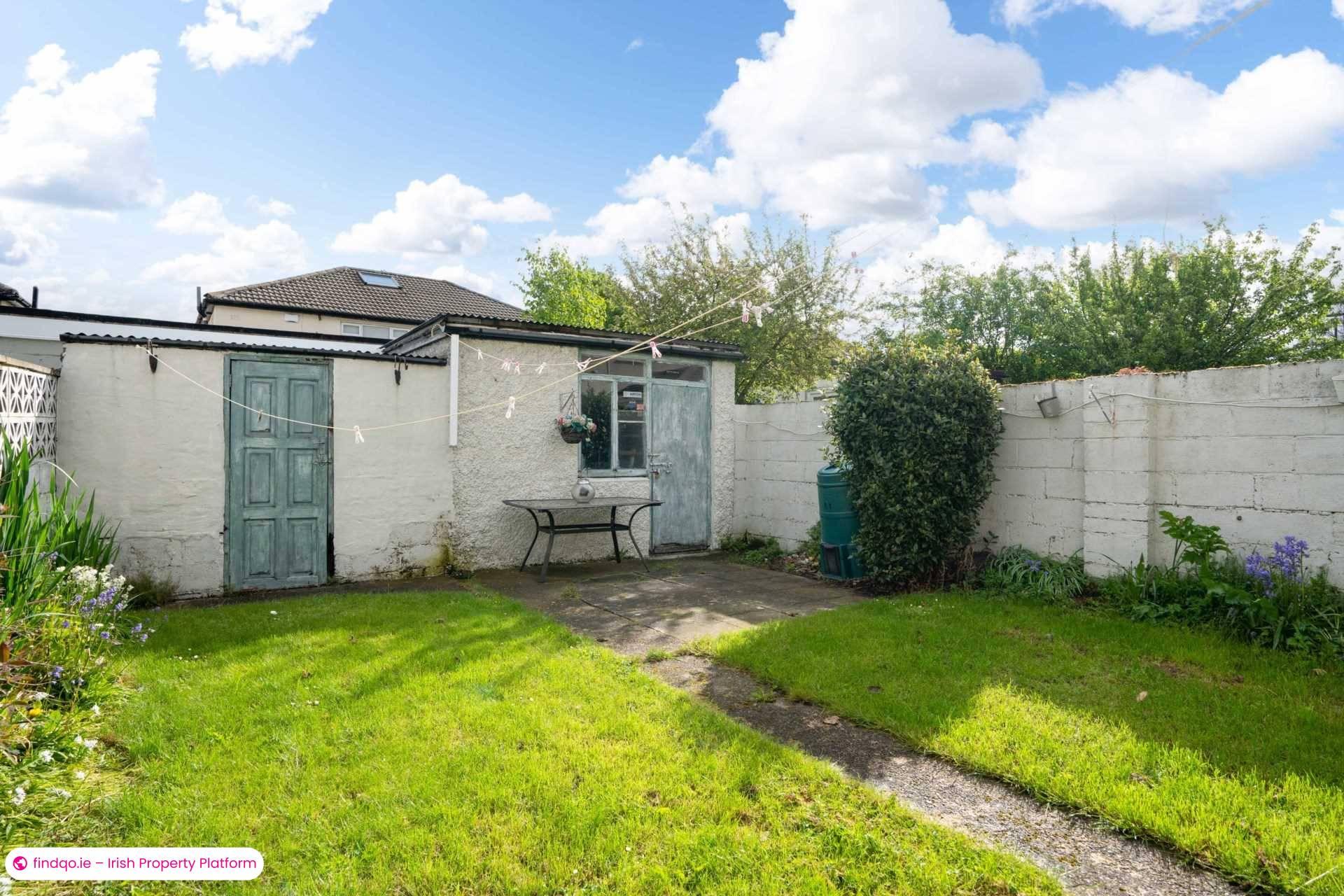 Semi-detached house for Sale in Dublin 24