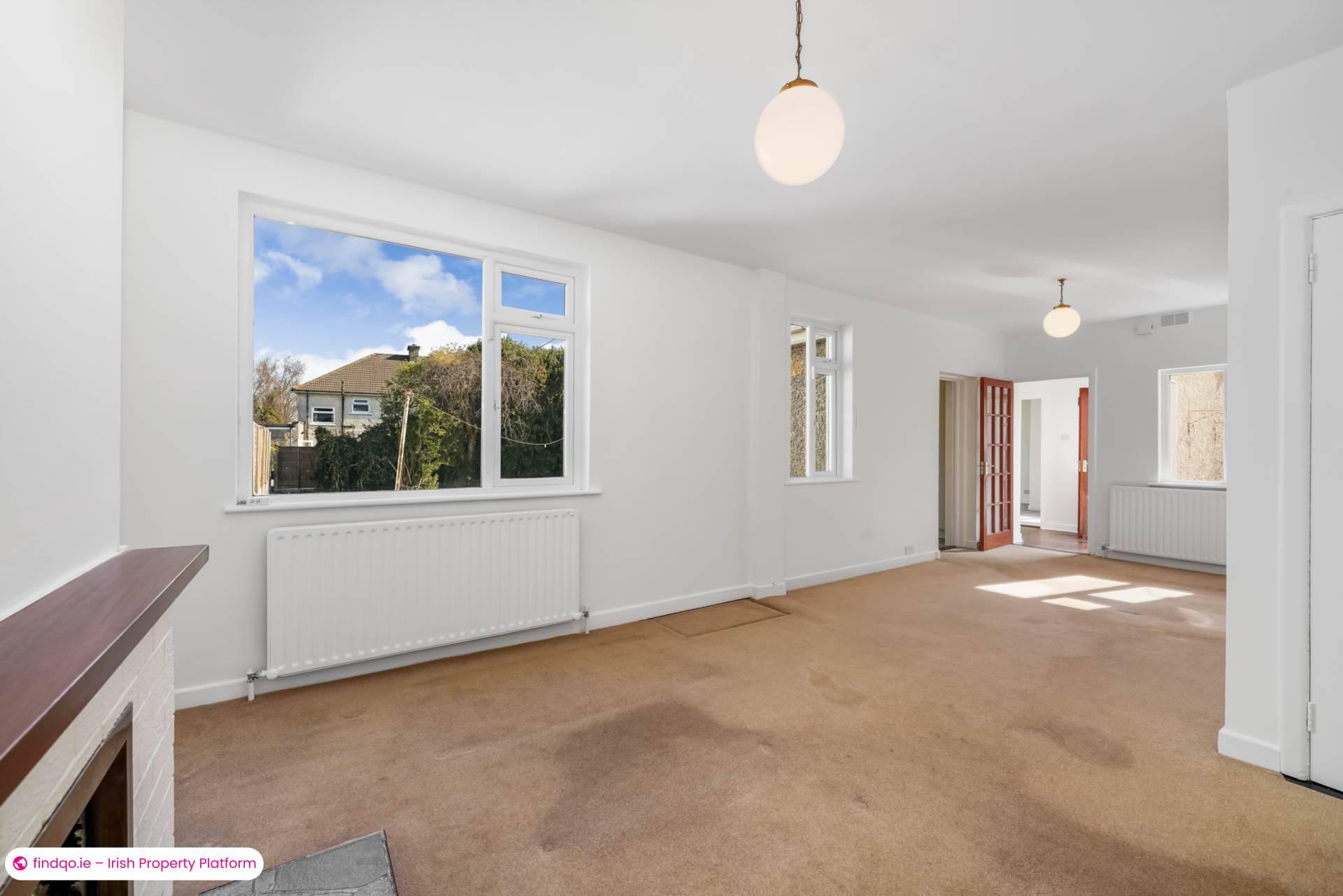 Semi-detached house for Sale in Rathfarnham, Dublin 16