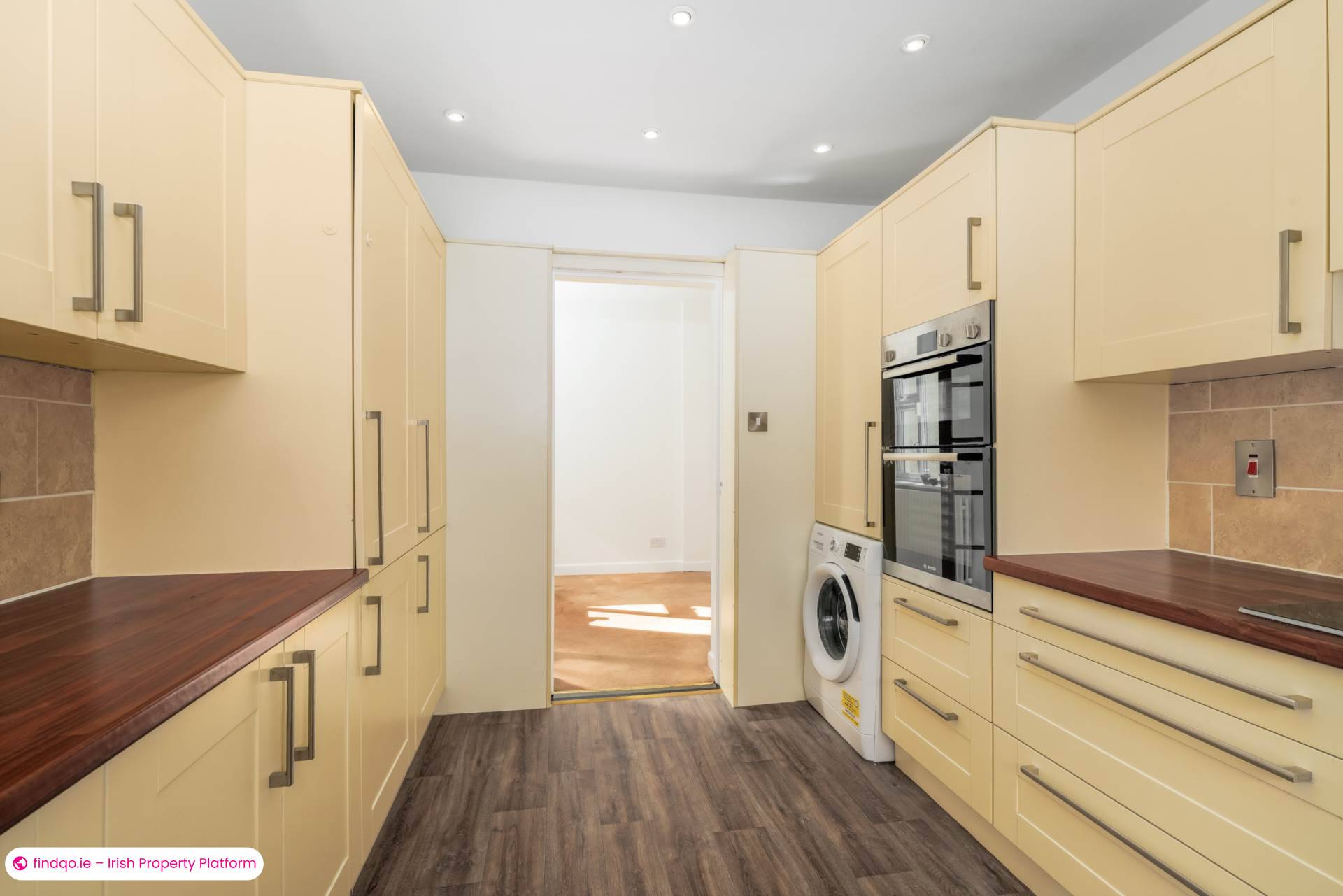 Semi-detached house for Sale in Rathfarnham, Dublin 16