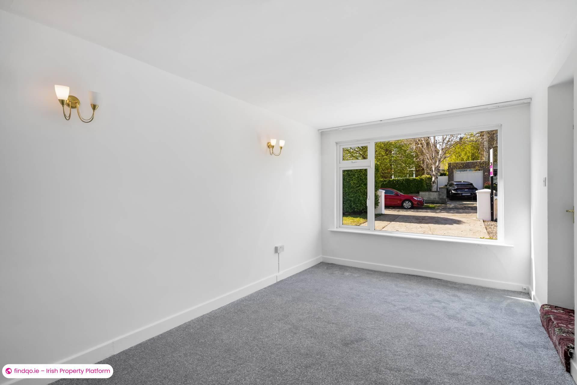 Semi-detached house for Sale in Rathfarnham, Dublin 16