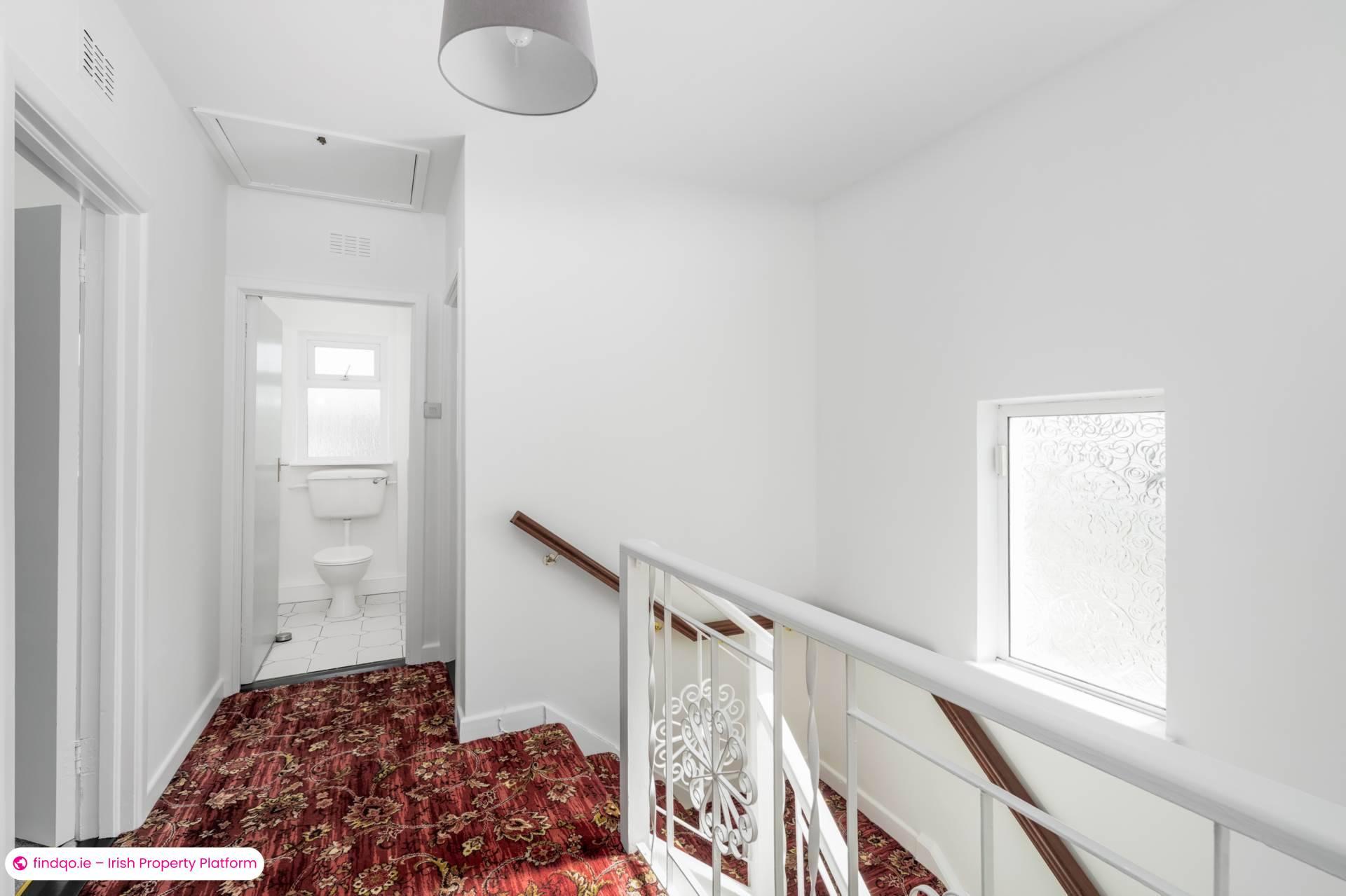 Semi-detached house for Sale in Rathfarnham, Dublin 16