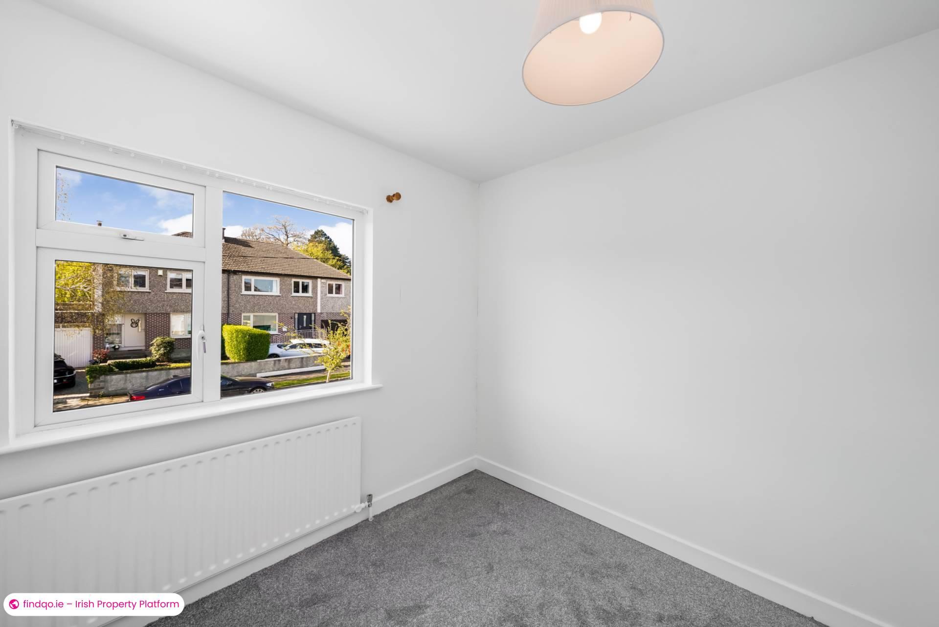 Semi-detached house for Sale in Rathfarnham, Dublin 16