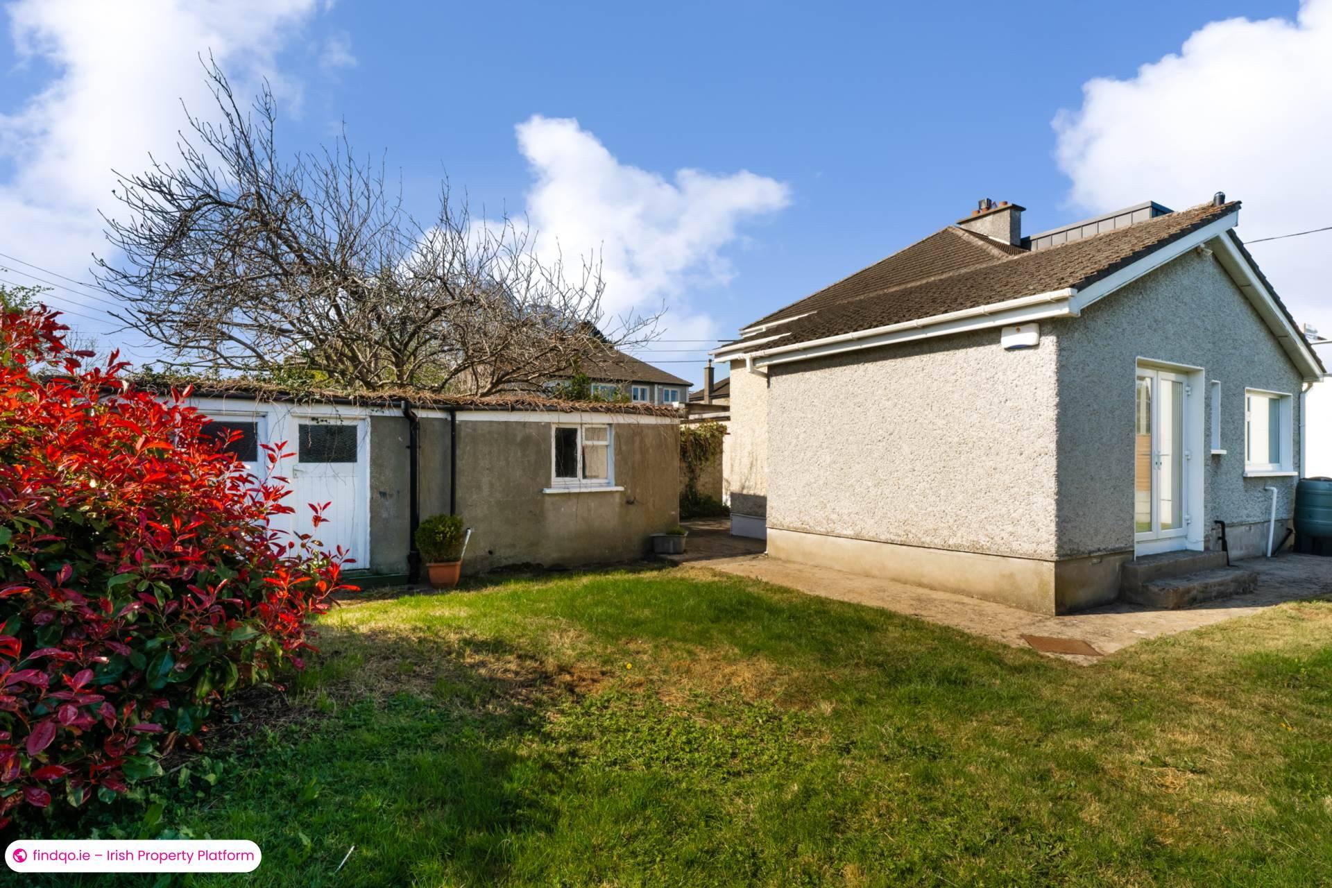 Semi-detached house for Sale in Rathfarnham, Dublin 16