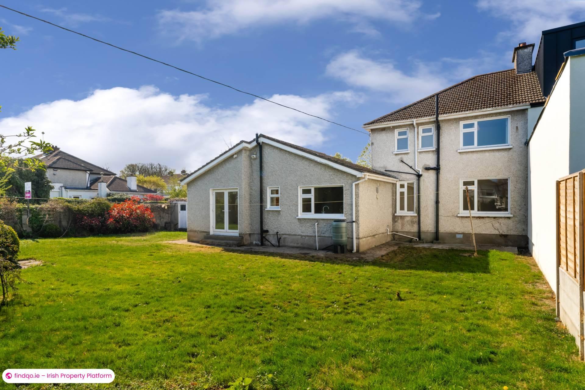 Semi-detached house for Sale in Rathfarnham, Dublin 16