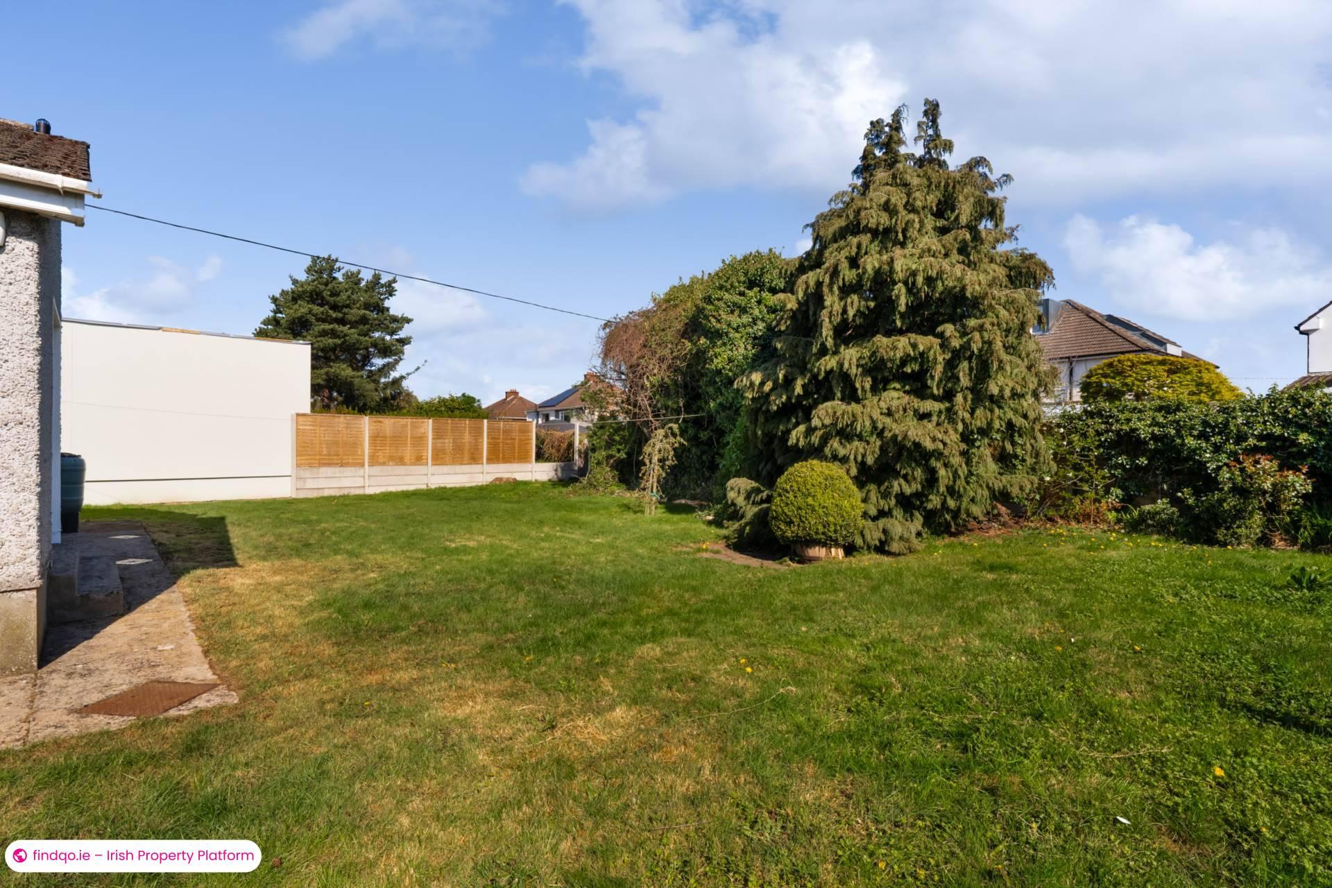 Semi-detached house for Sale in Rathfarnham, Dublin 16