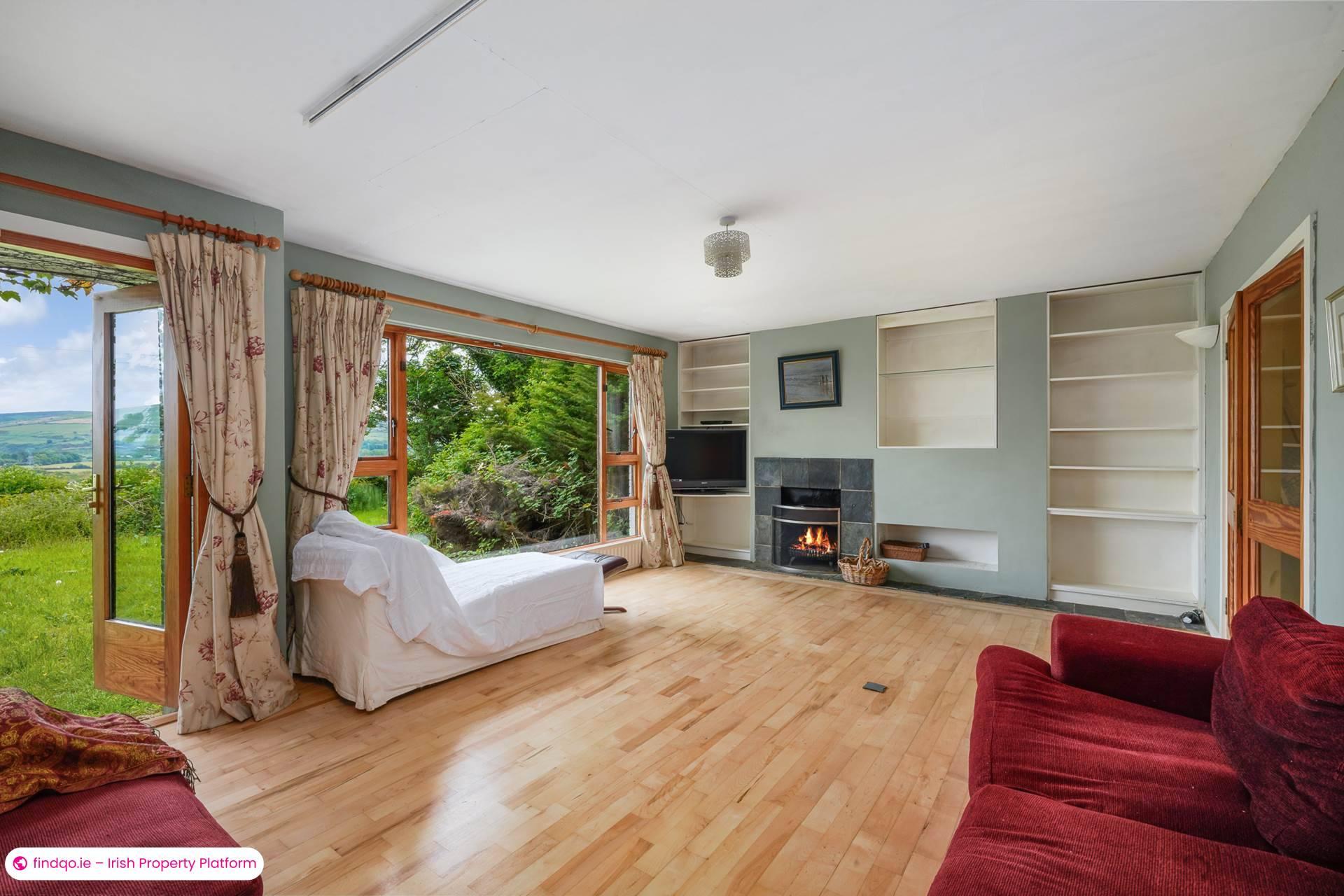 Detached house for Sale in Hollywood, Wicklow