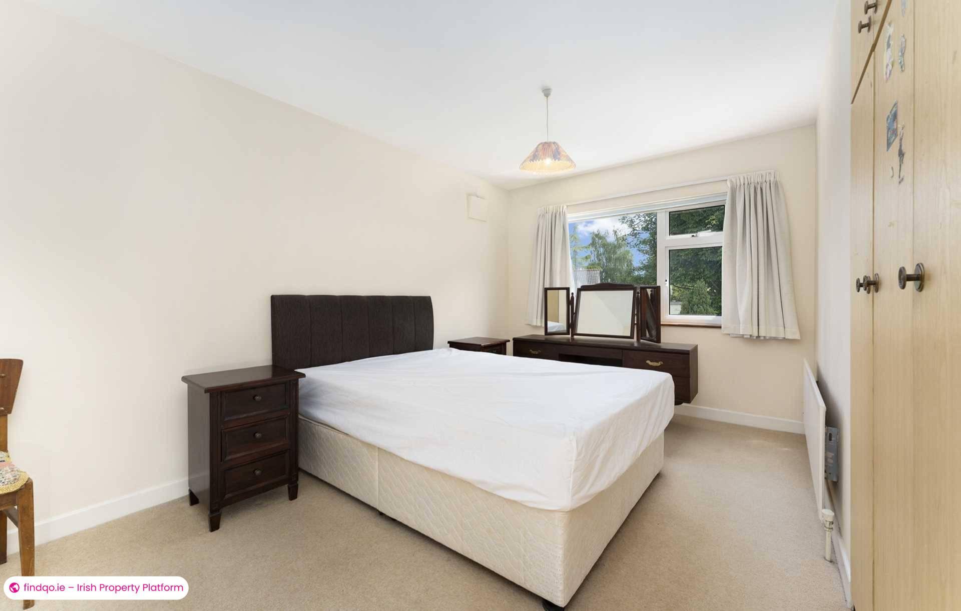 Detached house for Sale in Stillorgan, Dublin (County)