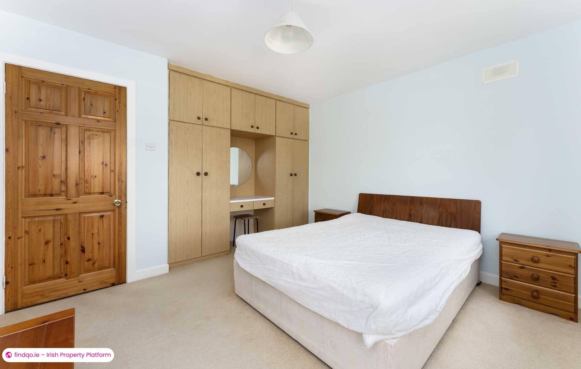 Detached house for Sale in Stillorgan, Dublin (County)