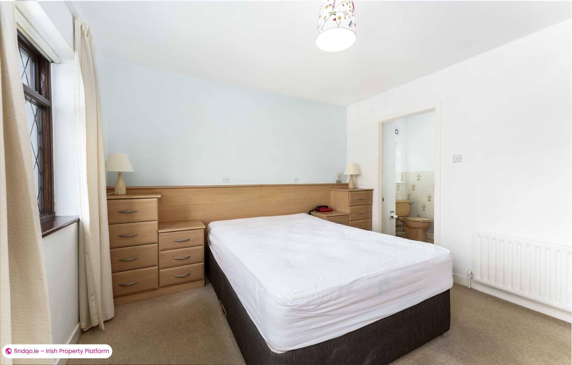 Detached house for Sale in Stillorgan, Dublin (County)