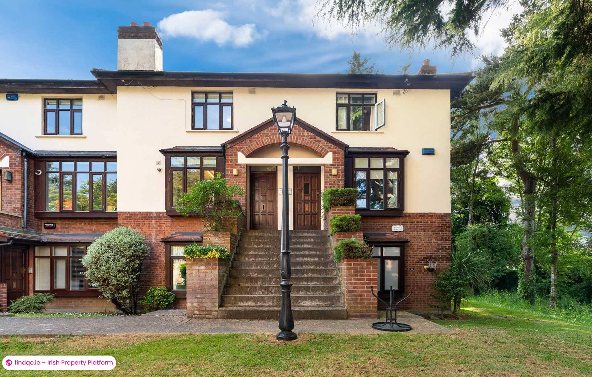 Apartment for Sale in Stillorgan, Dublin (County)