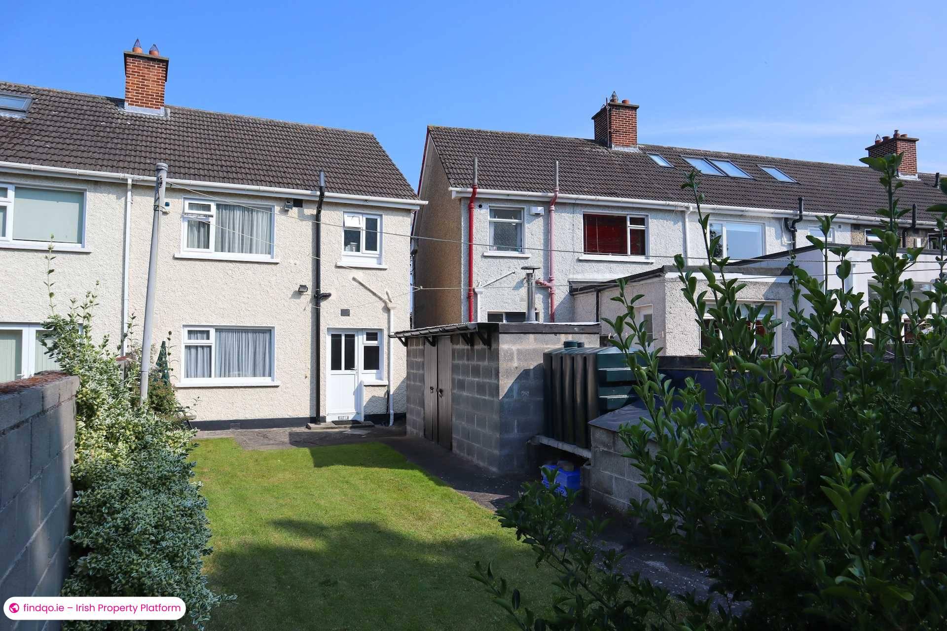 End of terrace house for Sale in Dublin 14