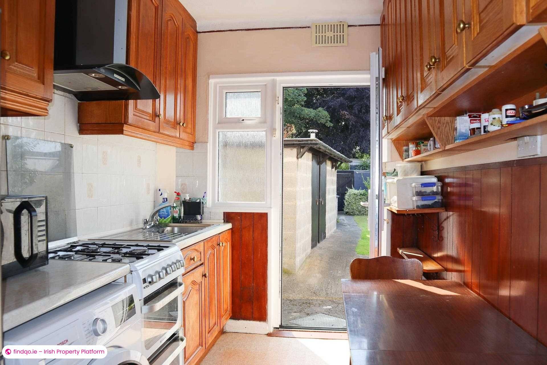 End of terrace house for Sale in Dublin 14