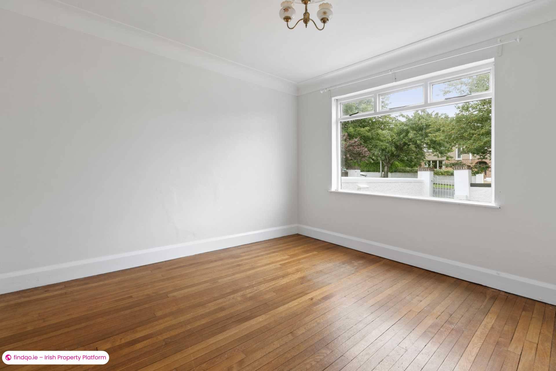 Detached house for Sale in Mount Merrion, Dublin (County)