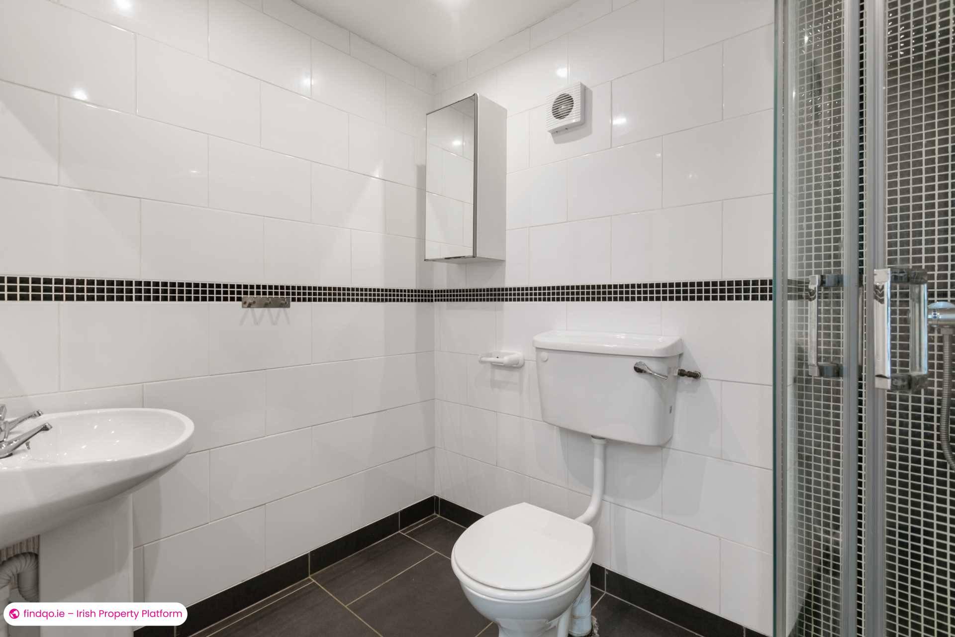 Detached house for Sale in Mount Merrion, Dublin (County)