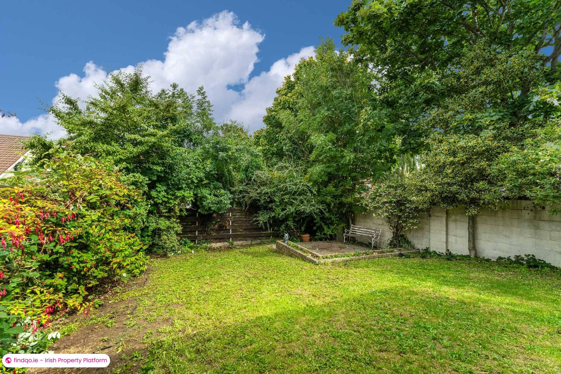 Semi-detached house for Sale in Dublin 16