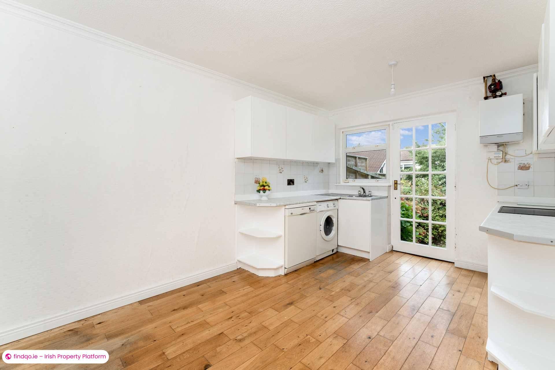 Semi-detached house for Sale in Dublin 16