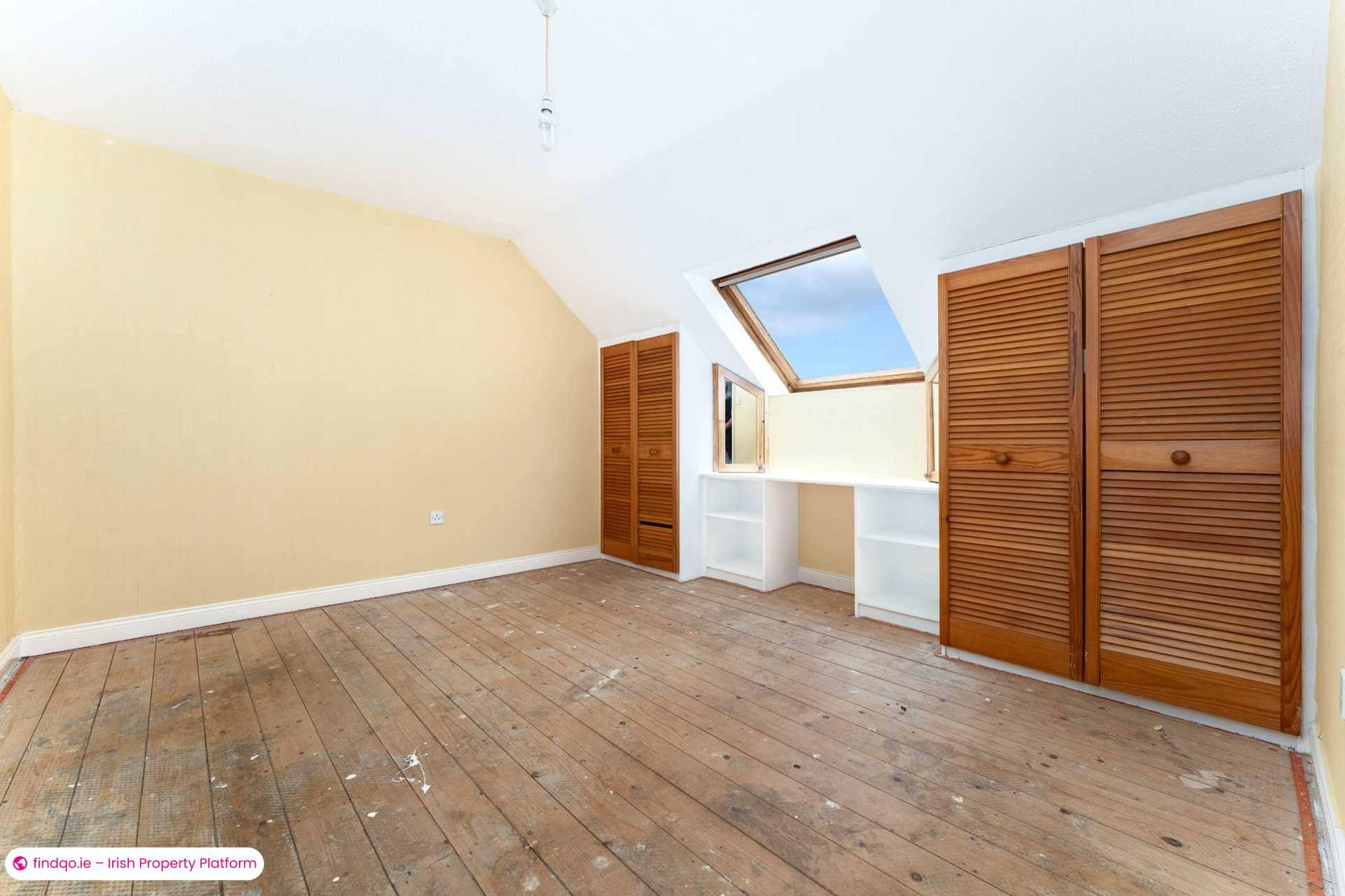 Semi-detached house for Sale in Dublin 16