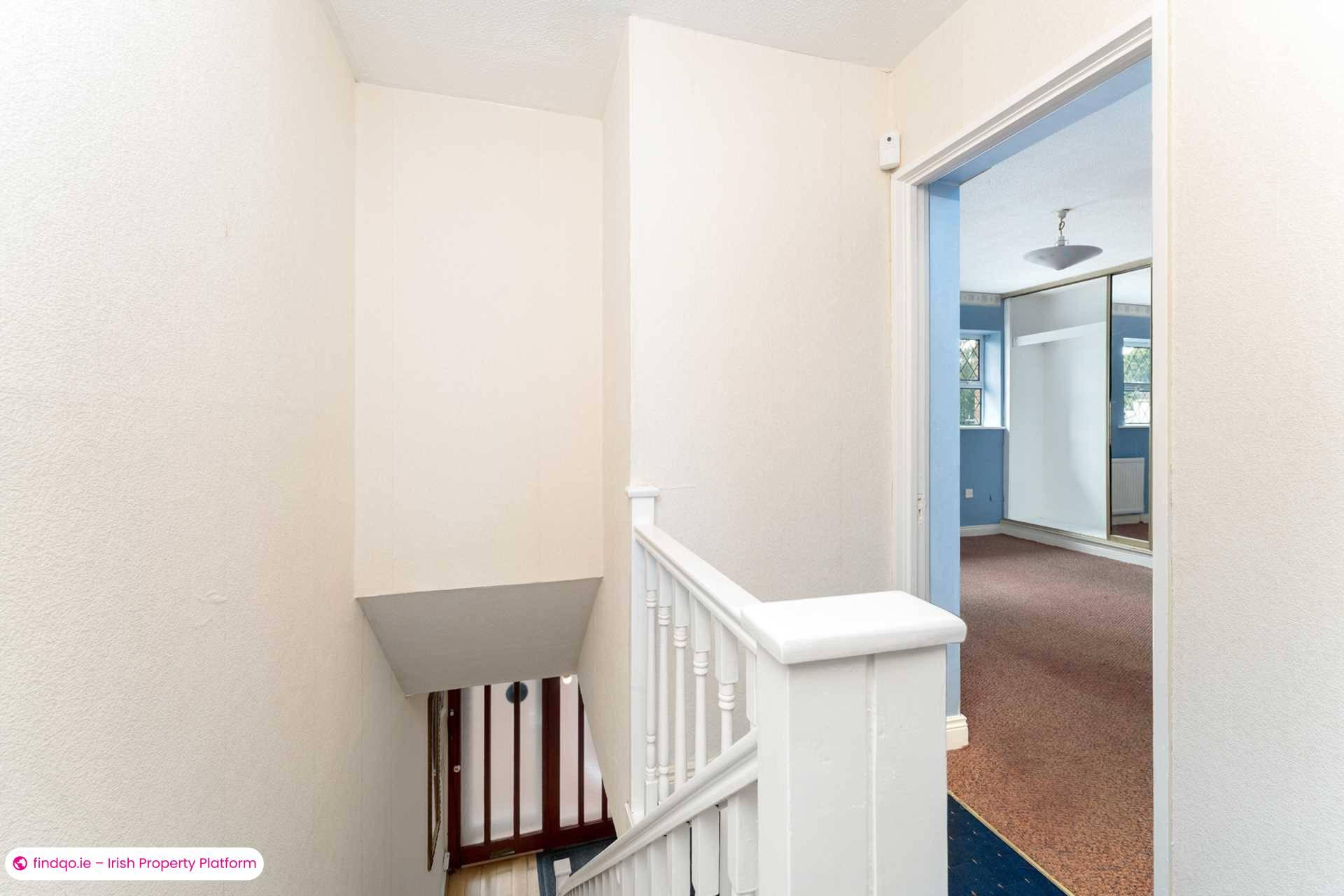 Semi-detached house for Sale in Dublin 16