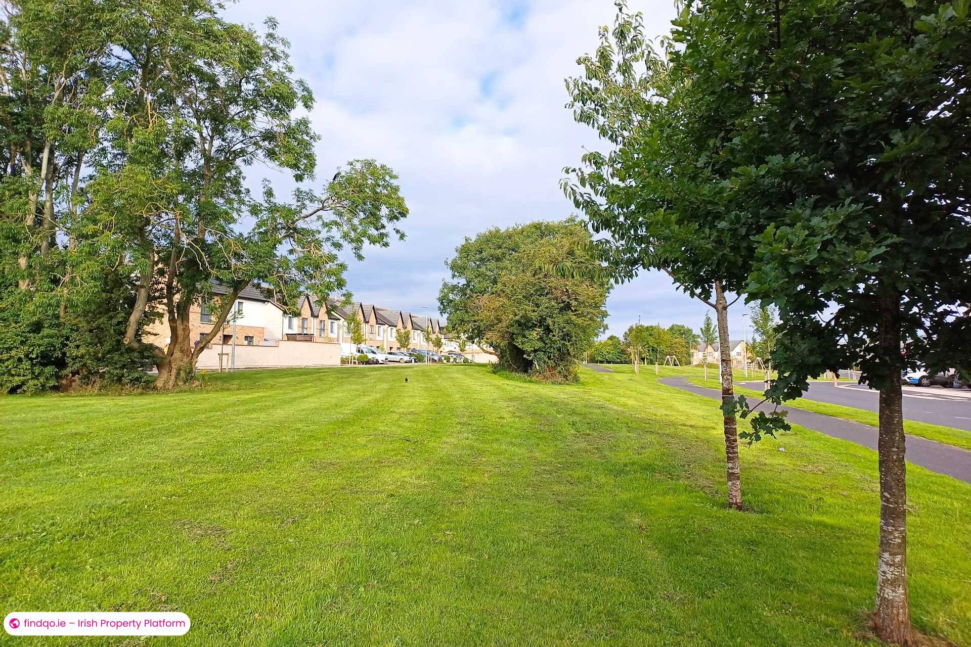 Semi-detached house for Sale in Dublin 24