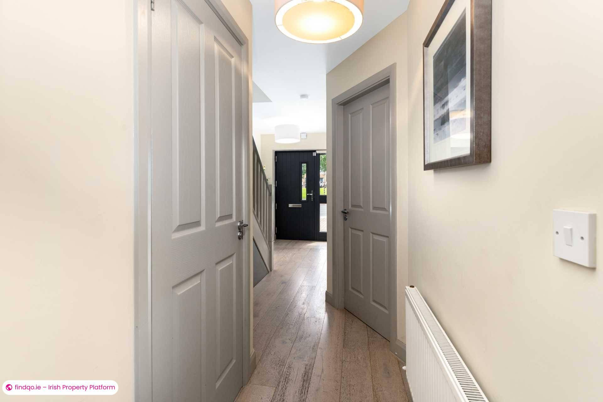 Semi-detached house for Sale in Dublin 24