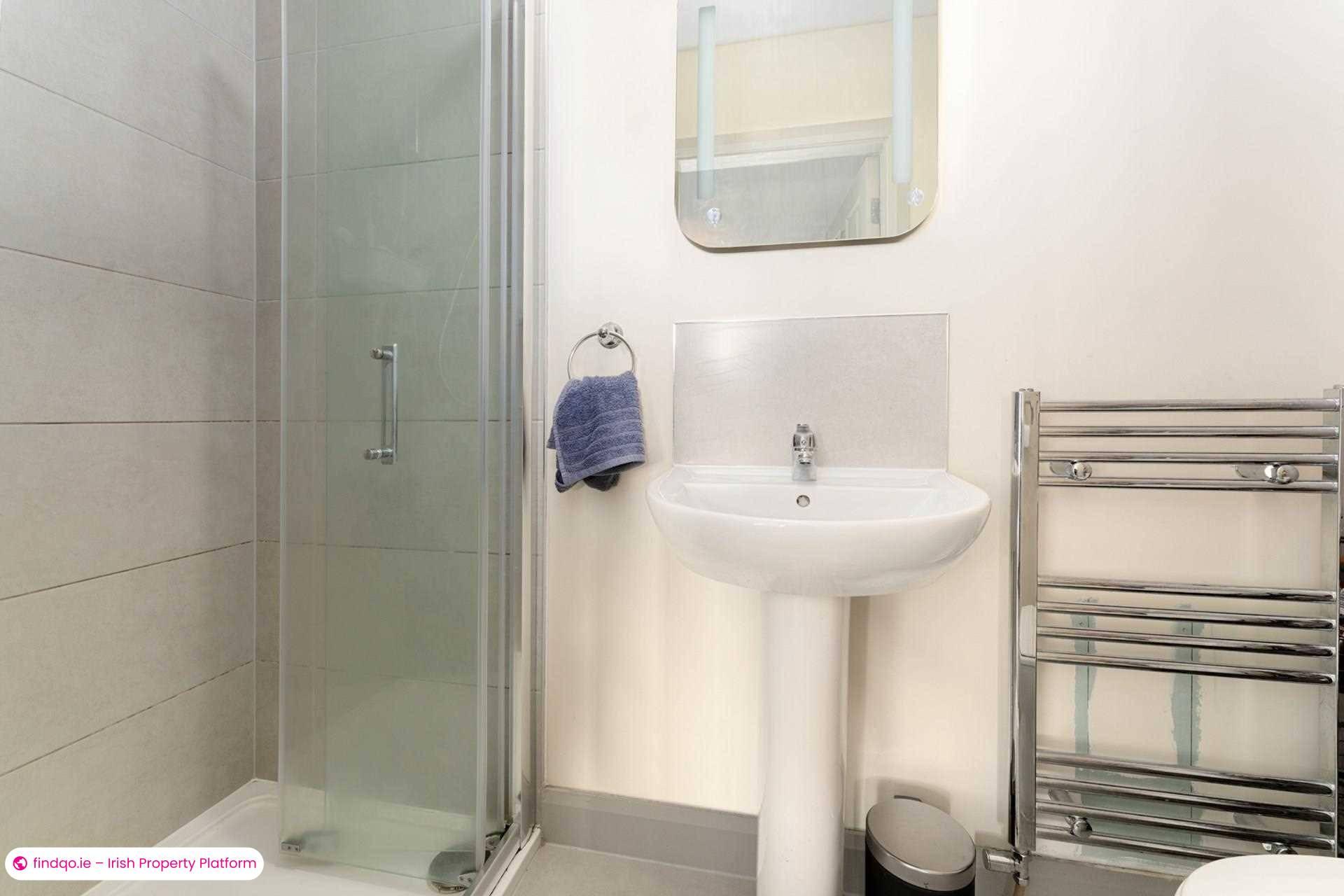 Semi-detached house for Sale in Dublin 24