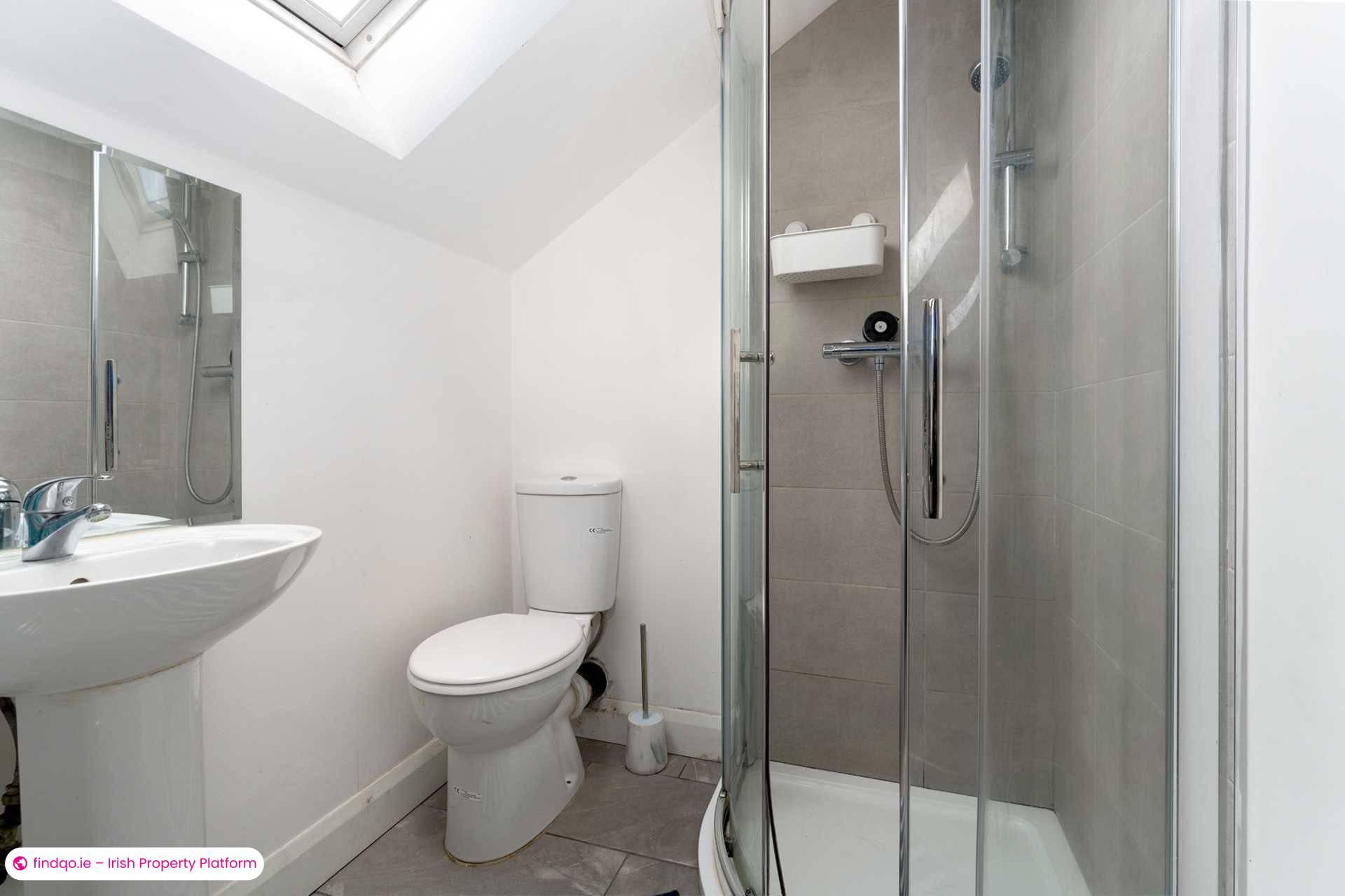 Semi-detached house for Sale in Dublin 24