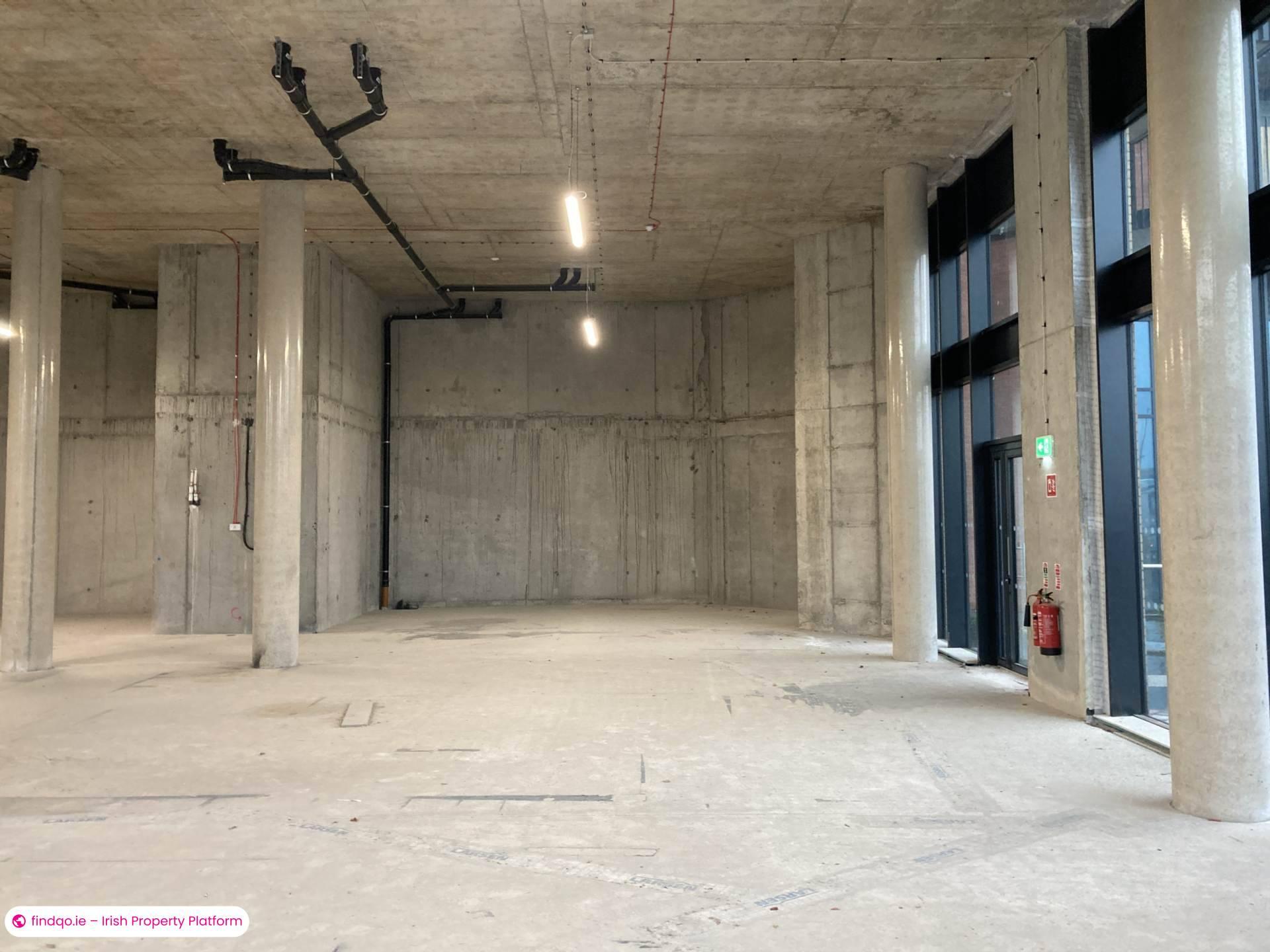 Unfurnished Retail Unit for Rent in Dublin 24