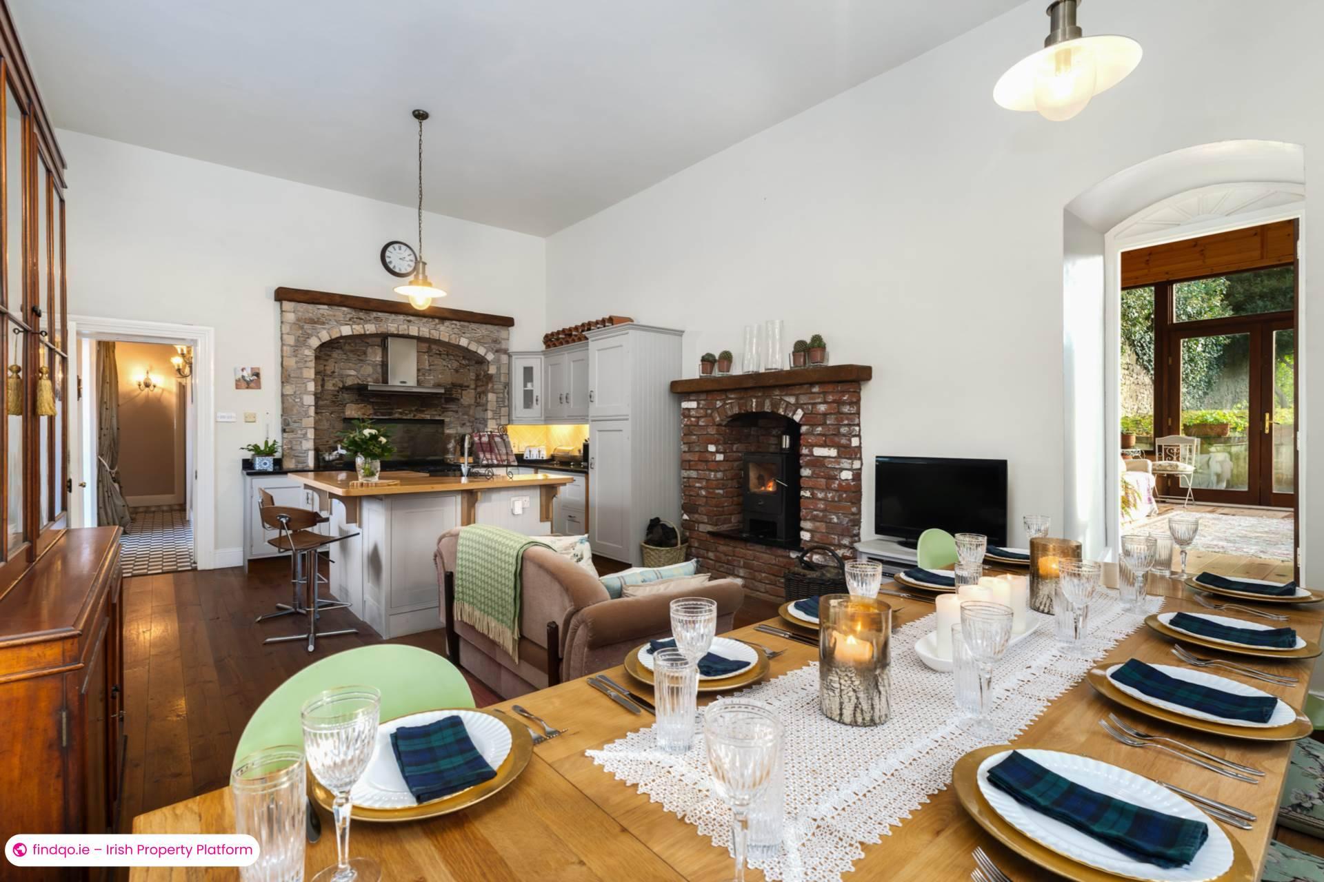 Detached house for Sale in Moneygall, Offaly