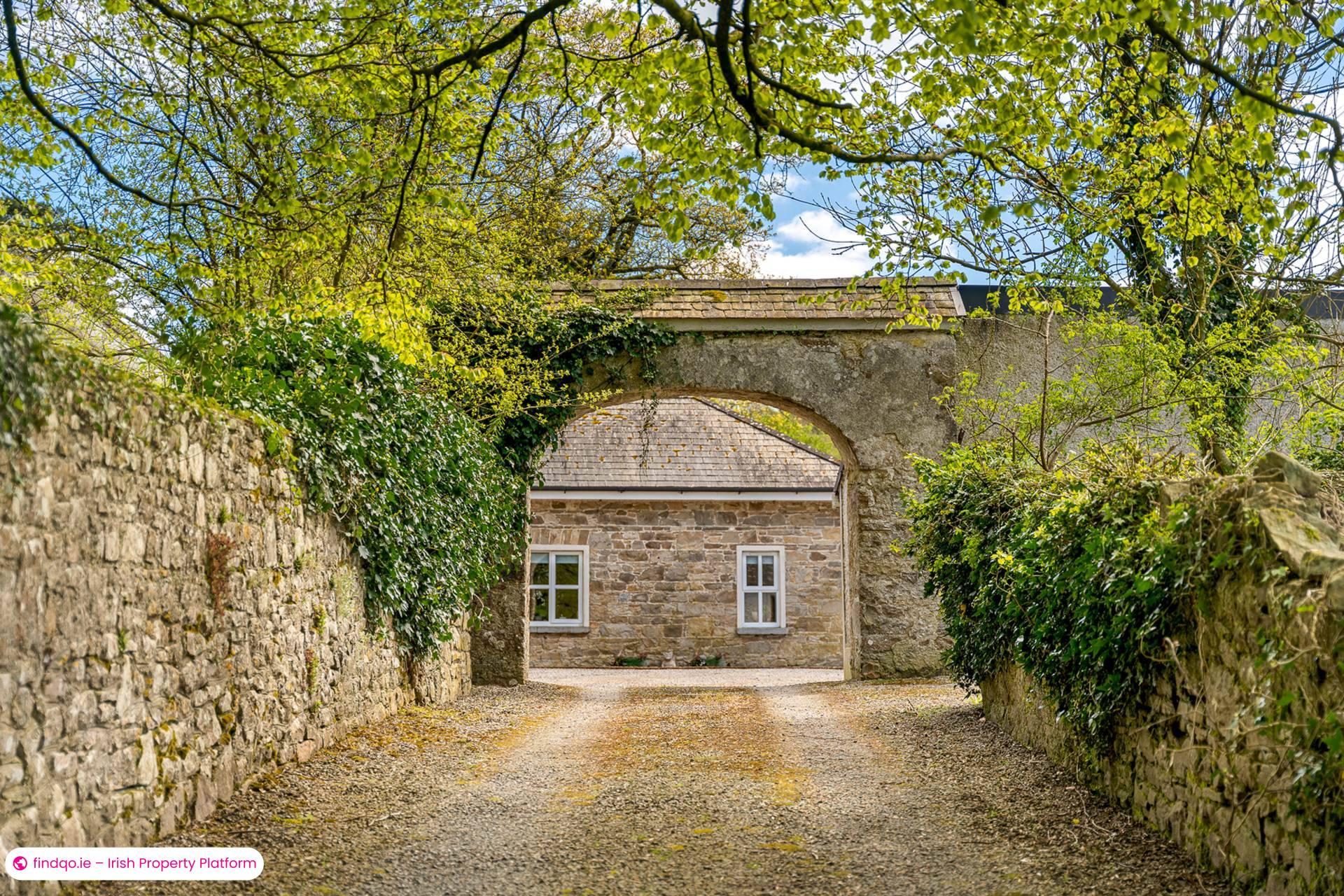 Detached house for Sale in Moneygall, Offaly