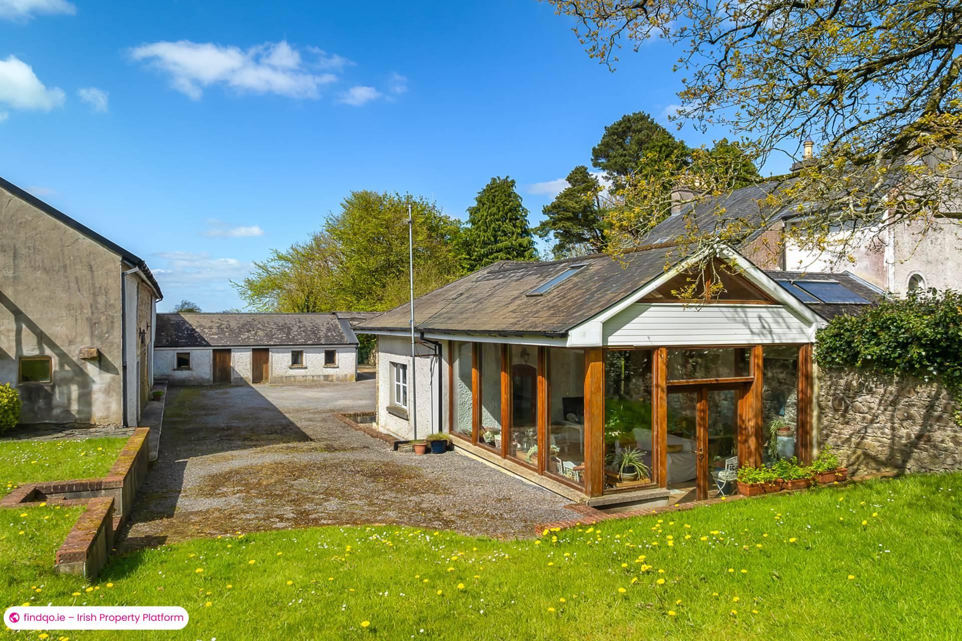 Detached house for Sale in Moneygall, Offaly