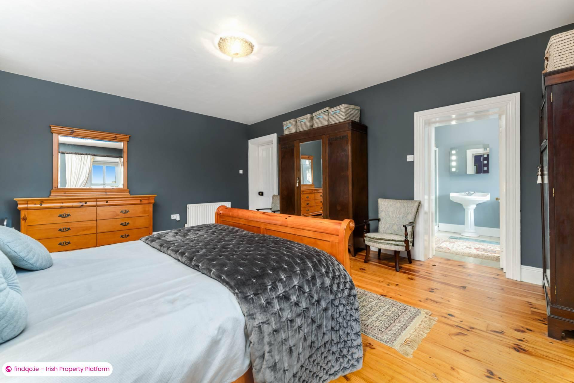 Detached house for Sale in Moneygall, Offaly