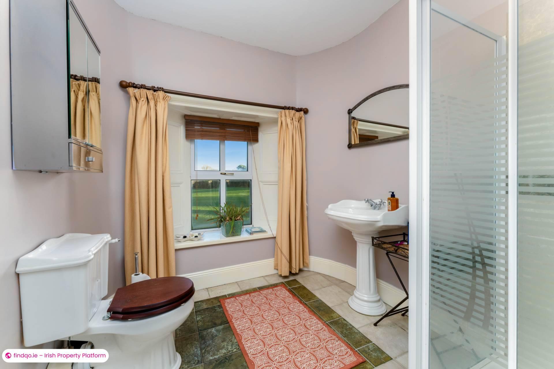 Detached house for Sale in Moneygall, Offaly