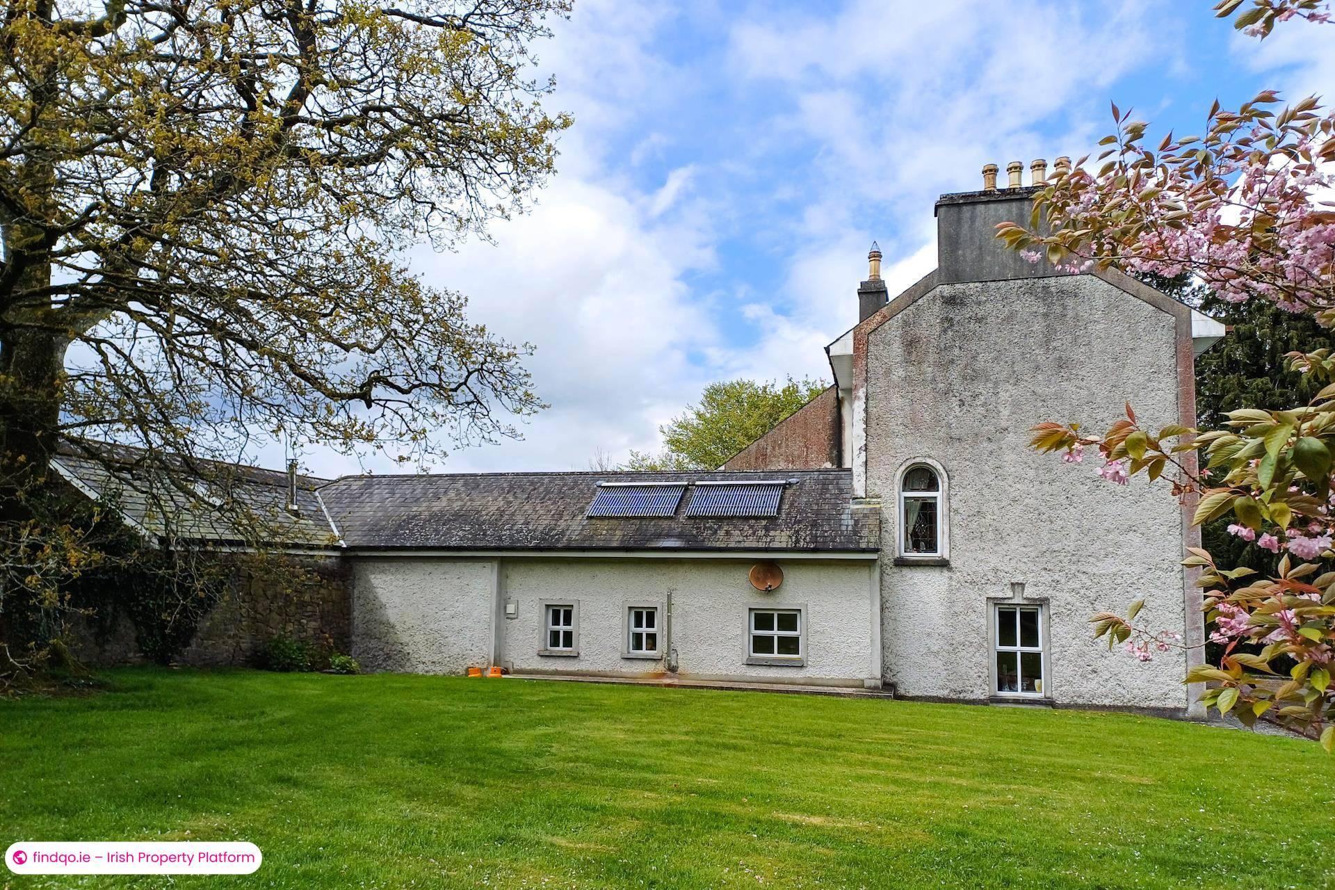 Detached house for Sale in Moneygall, Offaly