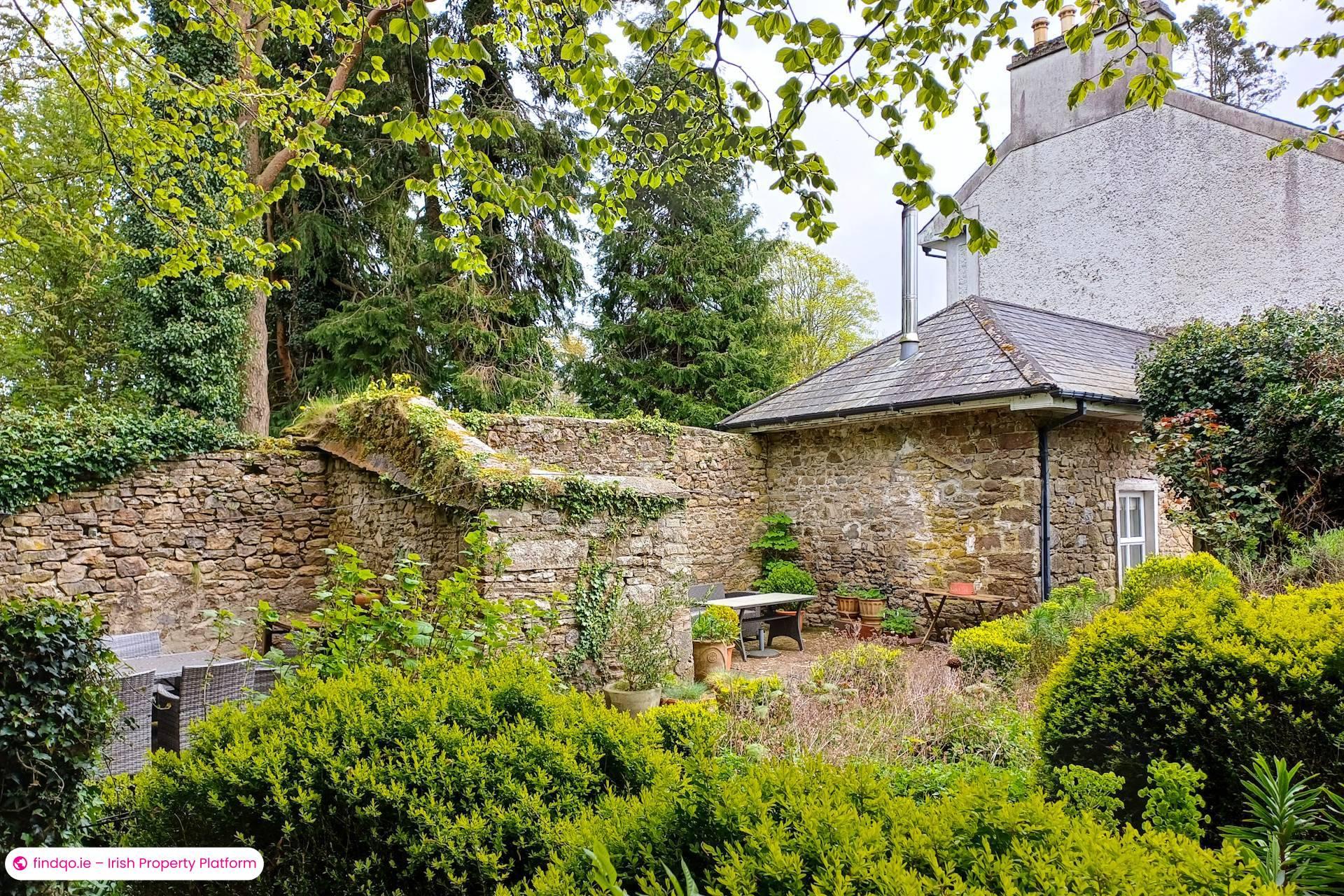 Detached house for Sale in Moneygall, Offaly