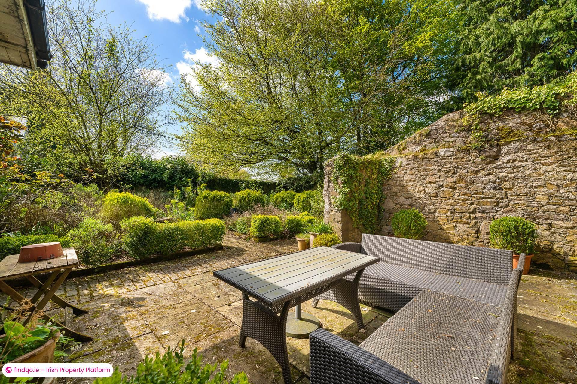 Detached house for Sale in Moneygall, Offaly