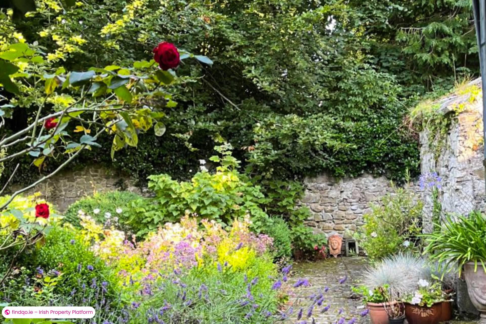 Detached house for Sale in Moneygall, Offaly