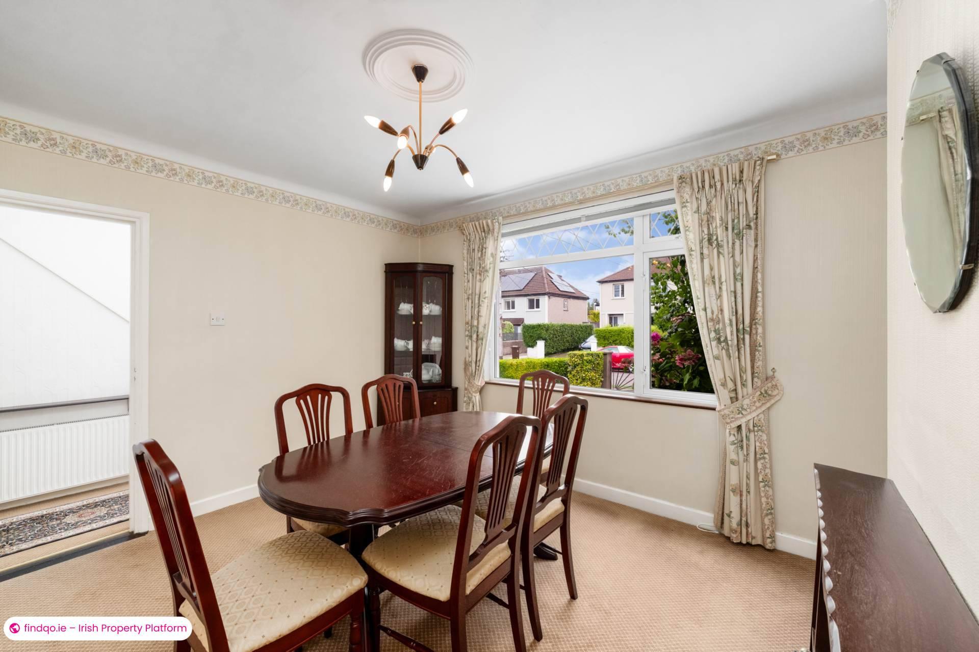 Semi-detached house for Sale in Dublin 14