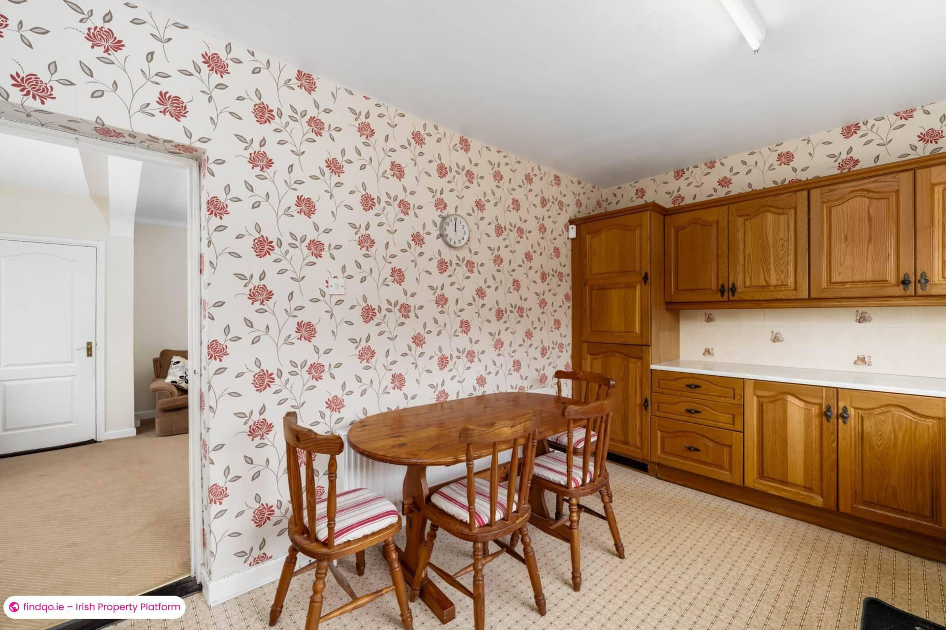 Semi-detached house for Sale in Dublin 14